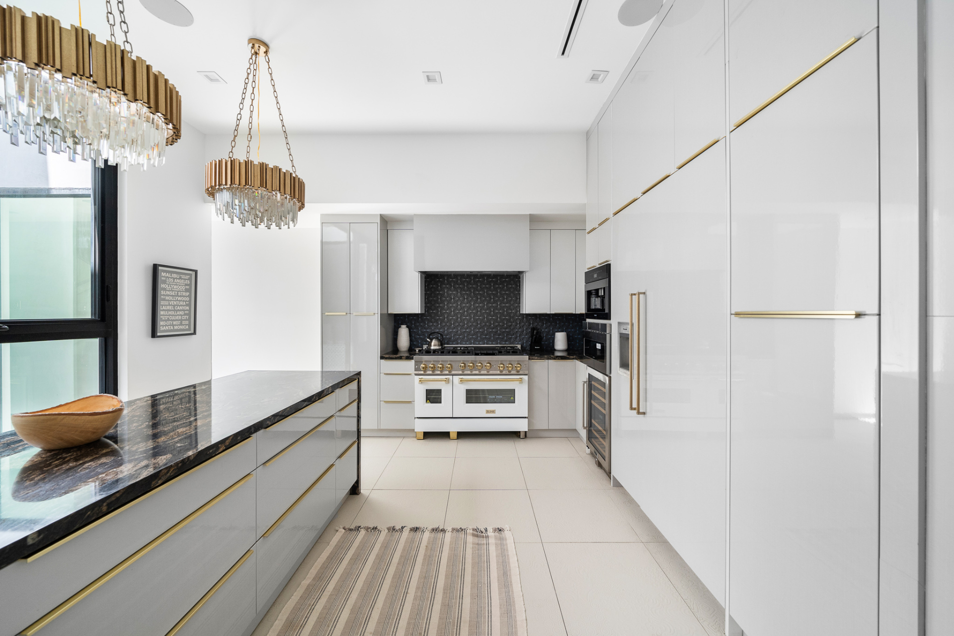 Lady Loren | Photo 37