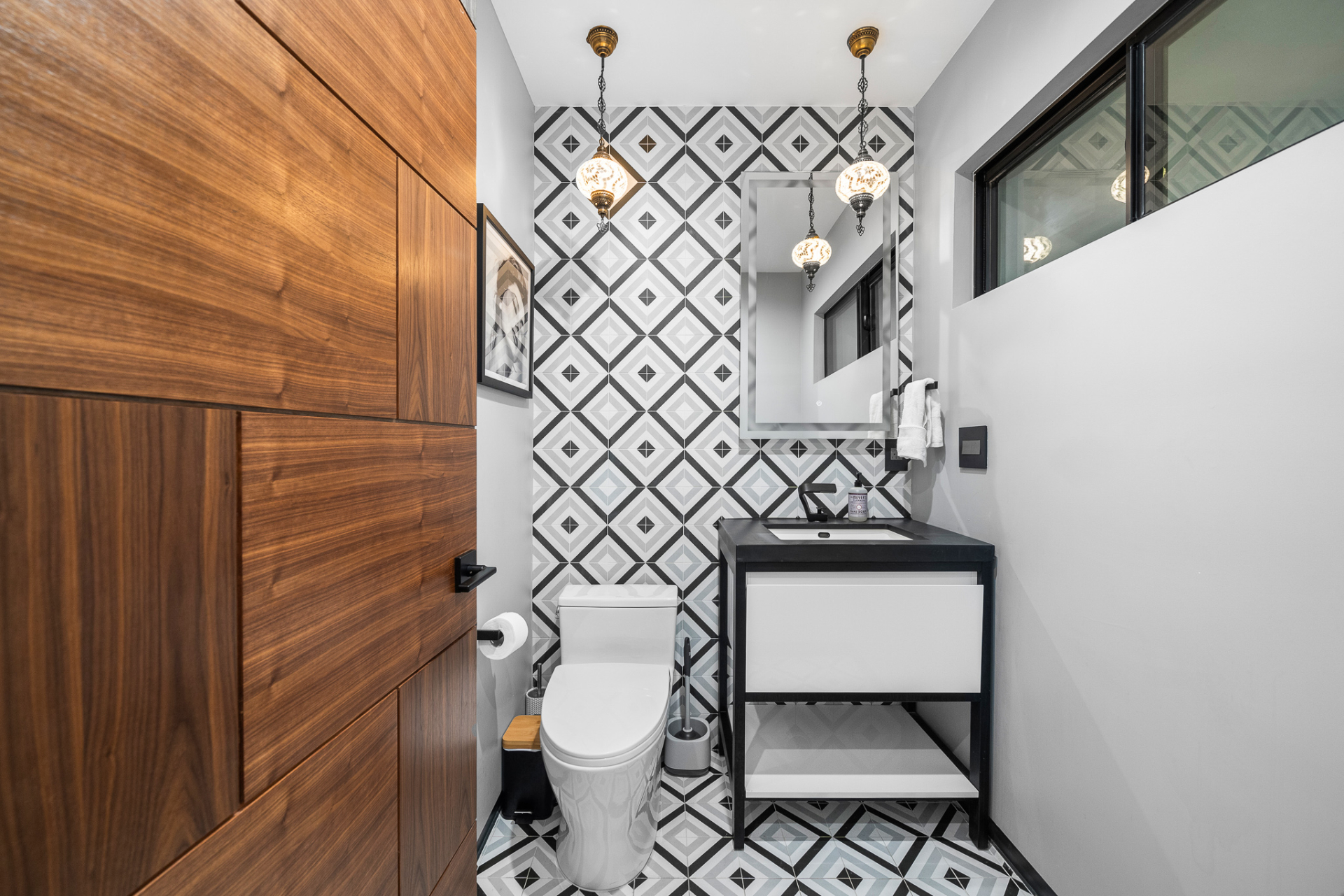 Lady Loren | Photo 56