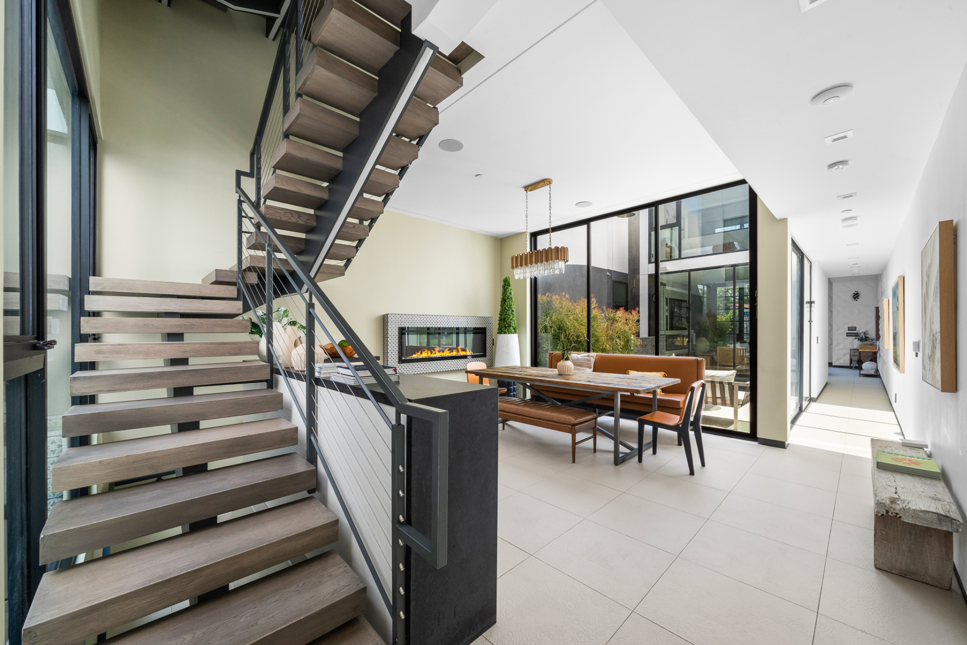 Lady Loren | Photo 33