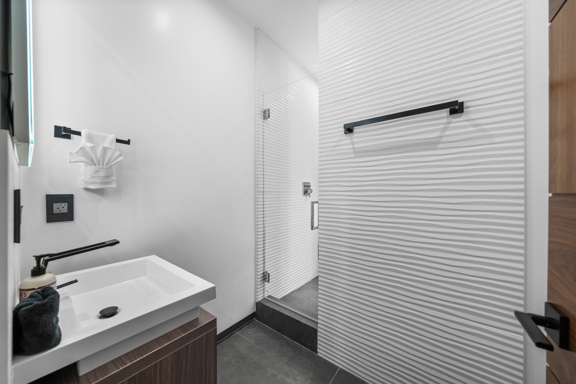 Lady Loren | Photo 60