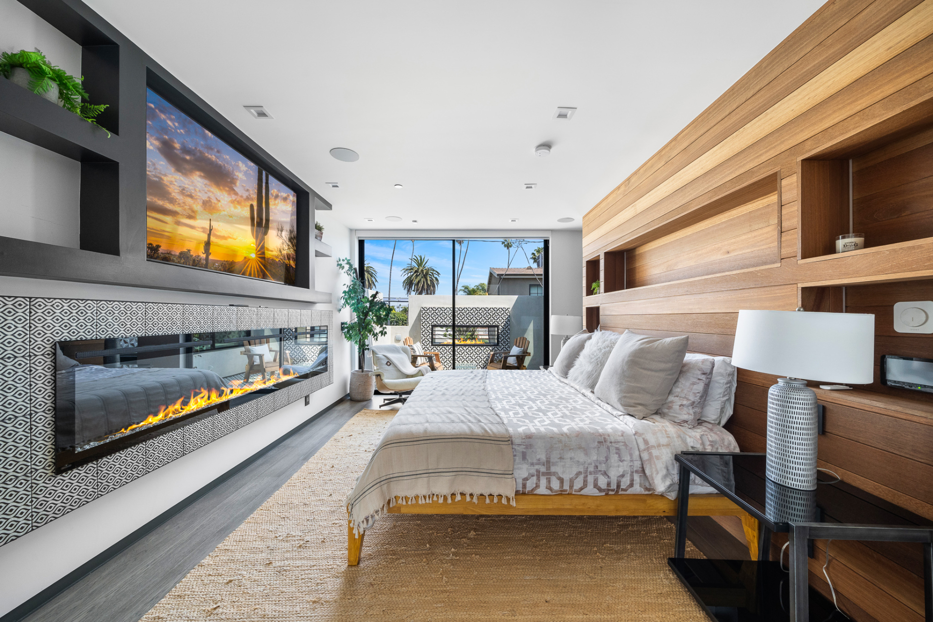 Lady Loren | Photo 44