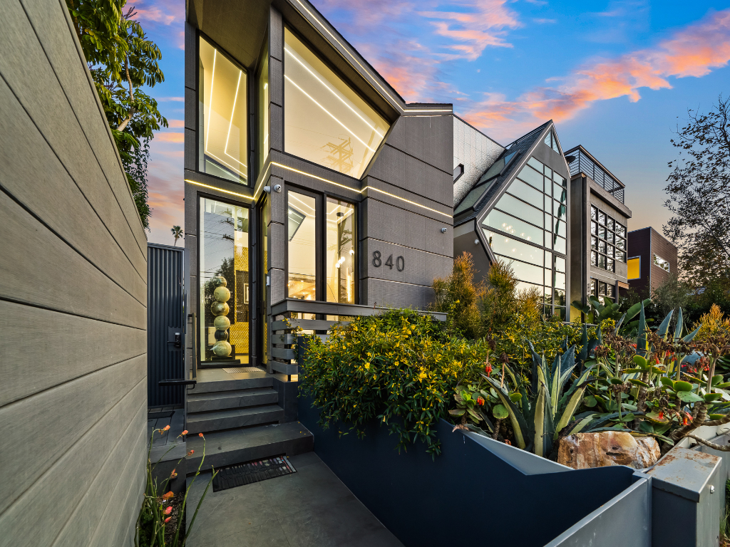 Lady Lucia | Photo 94