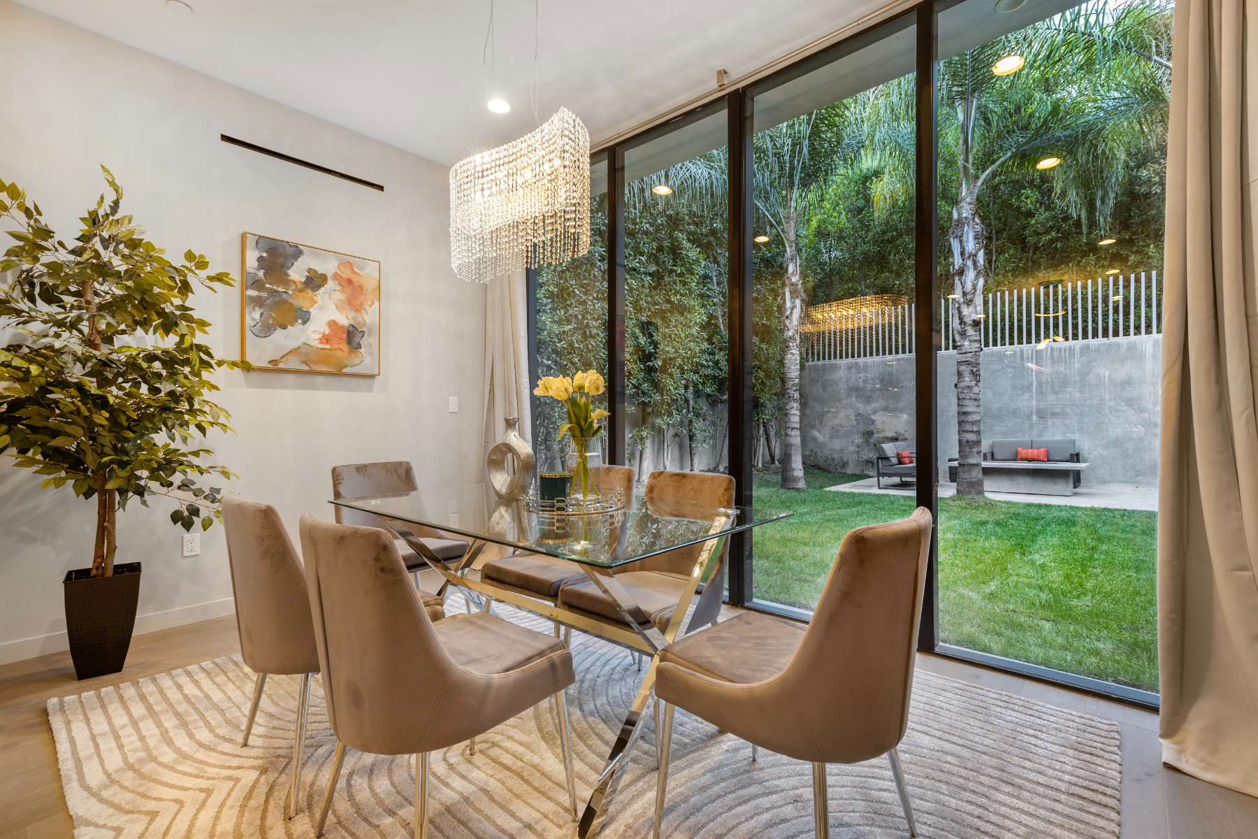 Coldwater Canyon - Luxe (Offline) | Photo 36