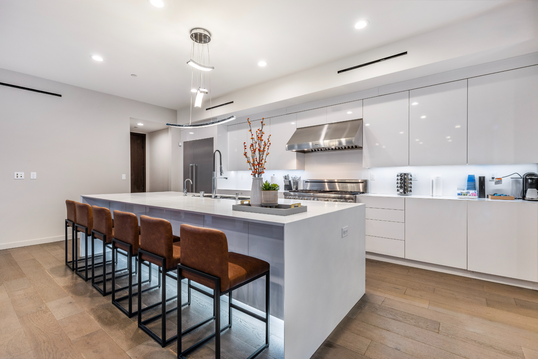 Coldwater Canyon - Luxe (Offline) | Photo 31