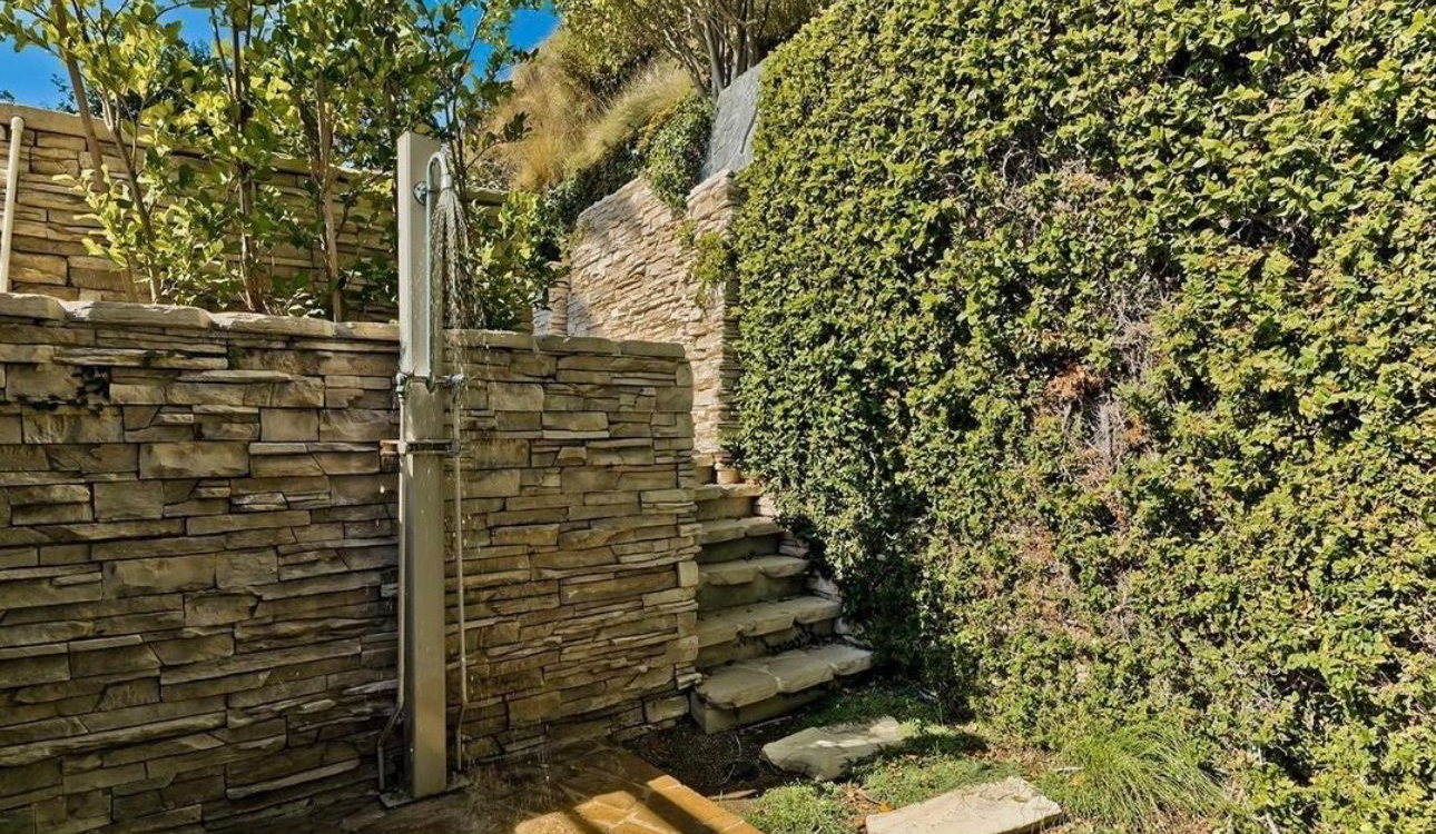 Woodshill Villa | Photo 36