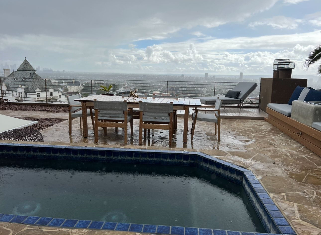 Woodshill Villa | Photo 30