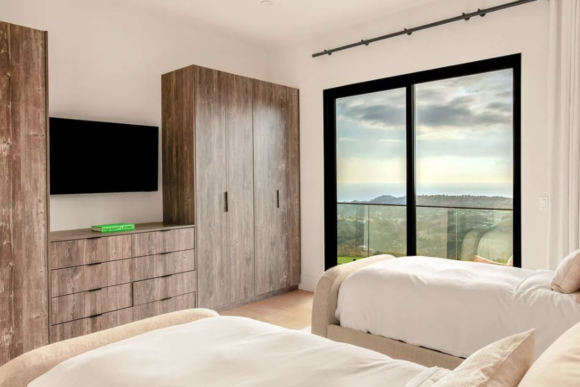 Murphy Mansion | Photo 35