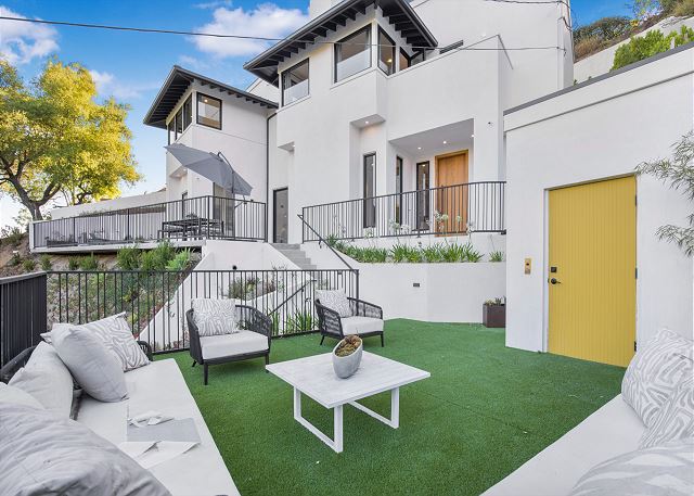 Belden Modern Villa 2