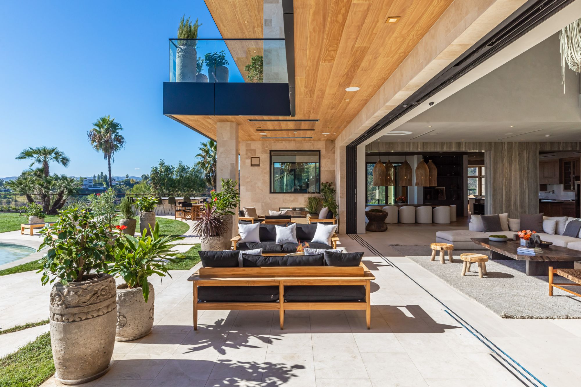 Villa Summit | Photo 9