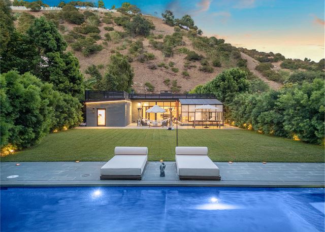 Featured Property Franklin Canyon