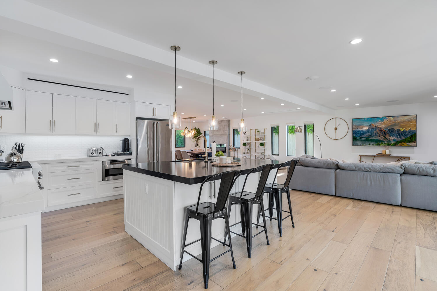 Erwin Modern | Photo 10