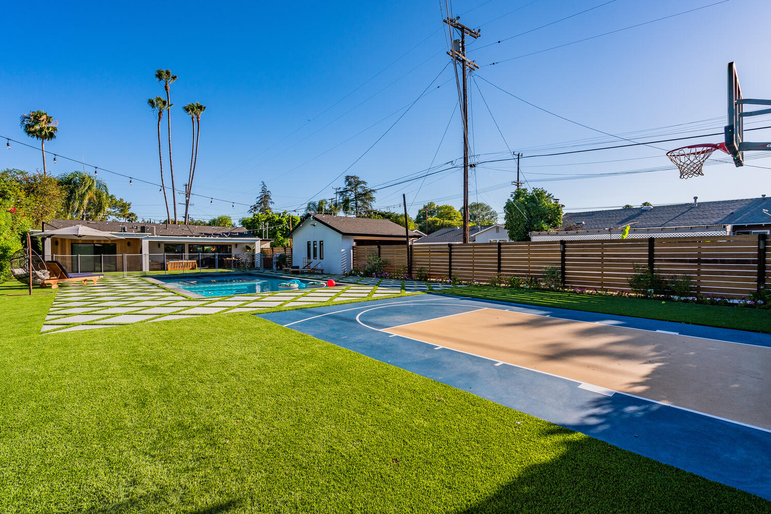 Erwin Modern | Photo 35