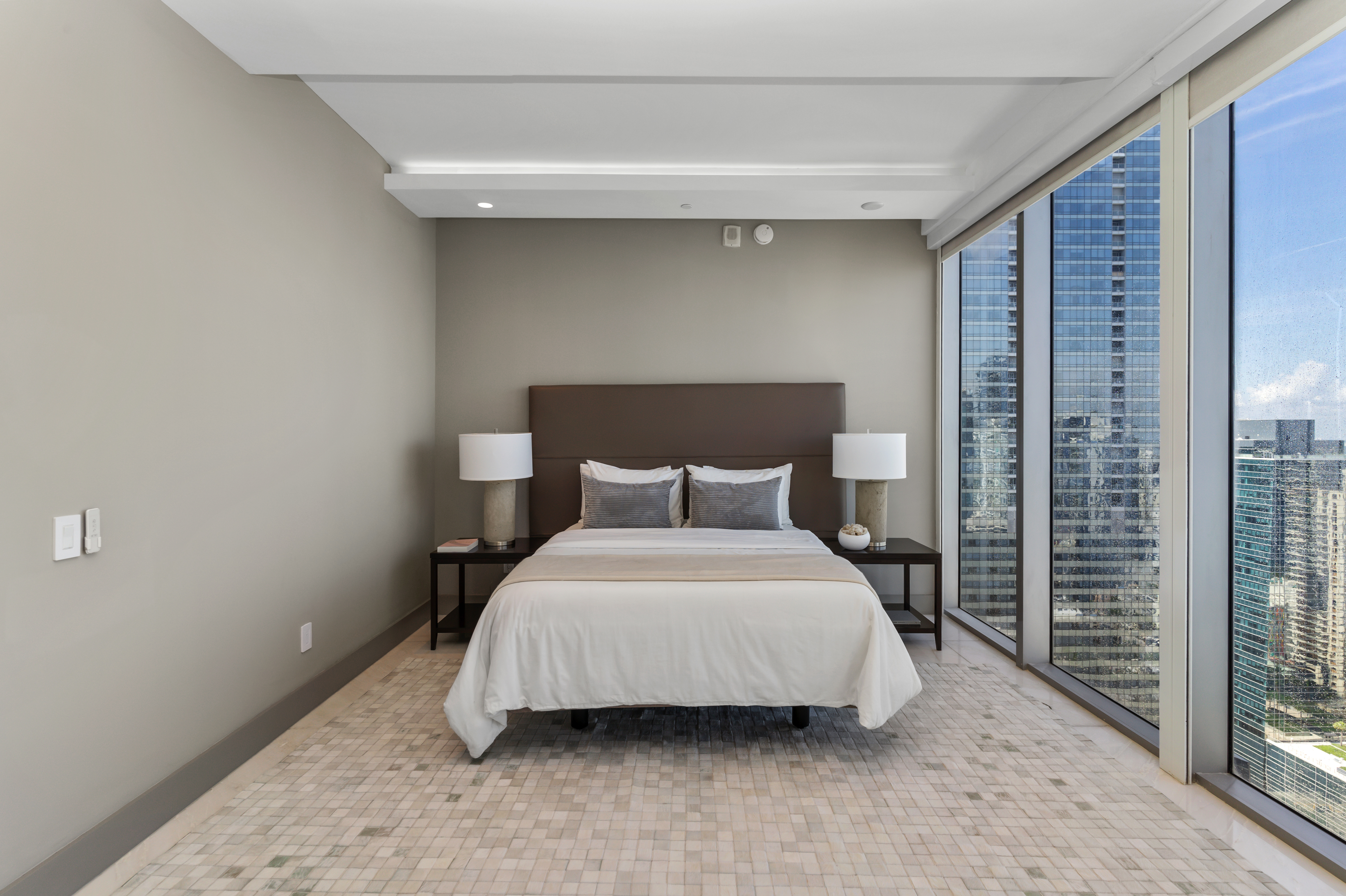 Infinity Penthouse | Photo 32