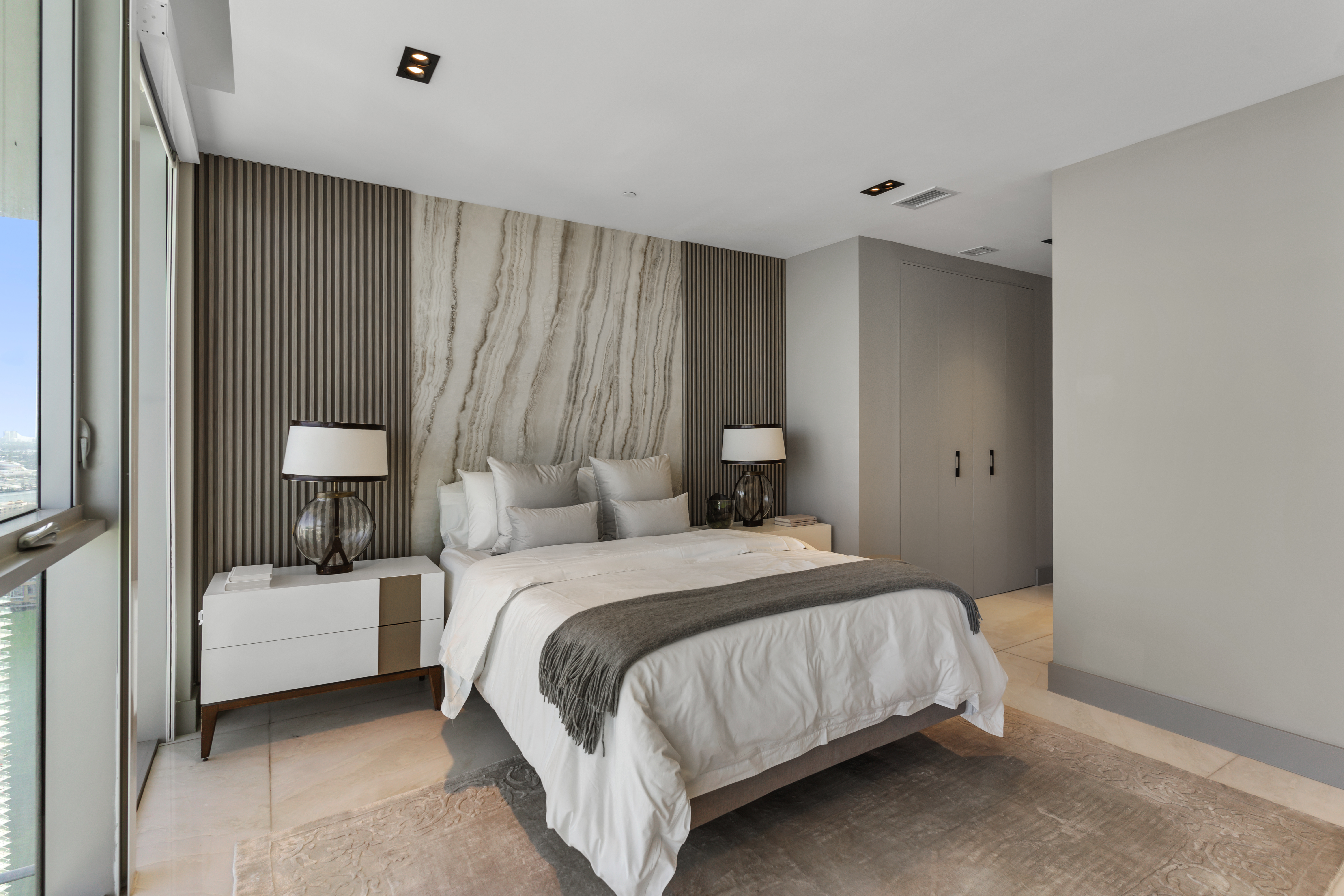 Infinity Penthouse | Photo 16