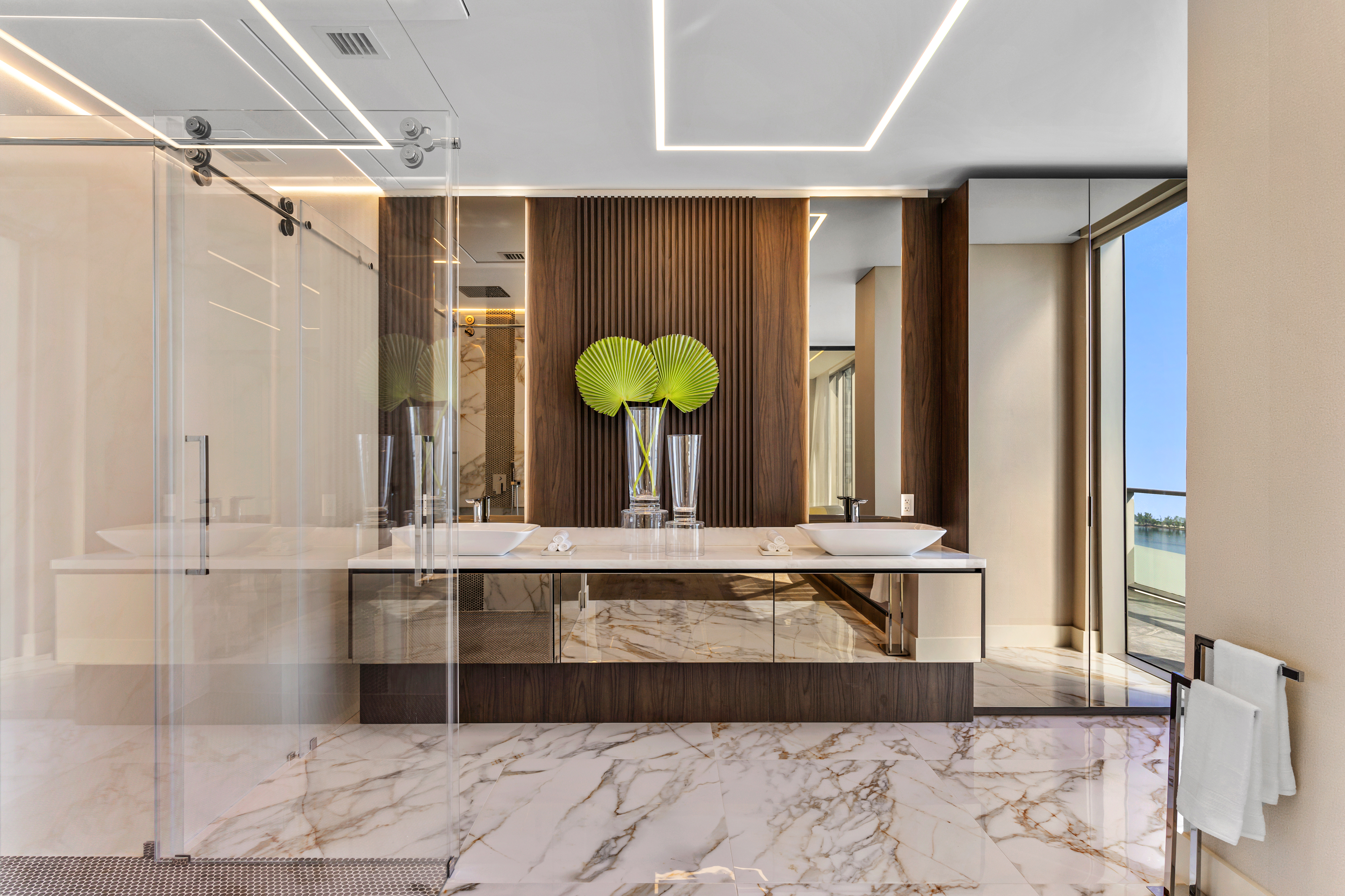 Infinity Penthouse | Photo 40