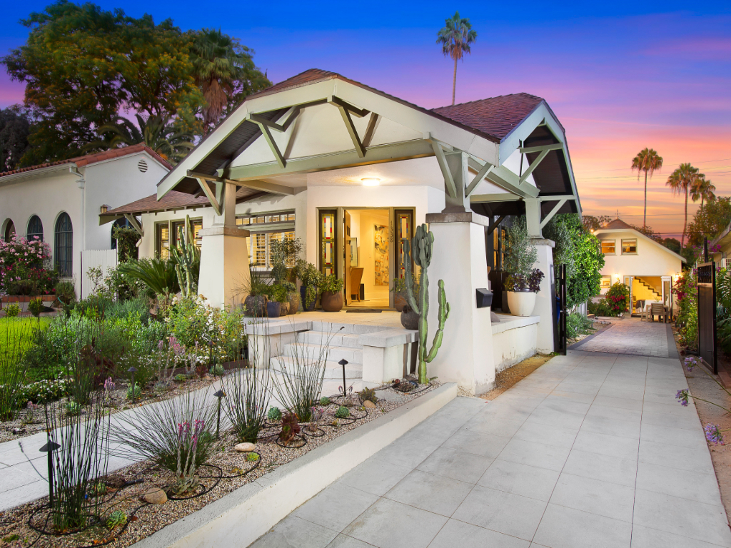 Craftsman by Sunset | Photo 2