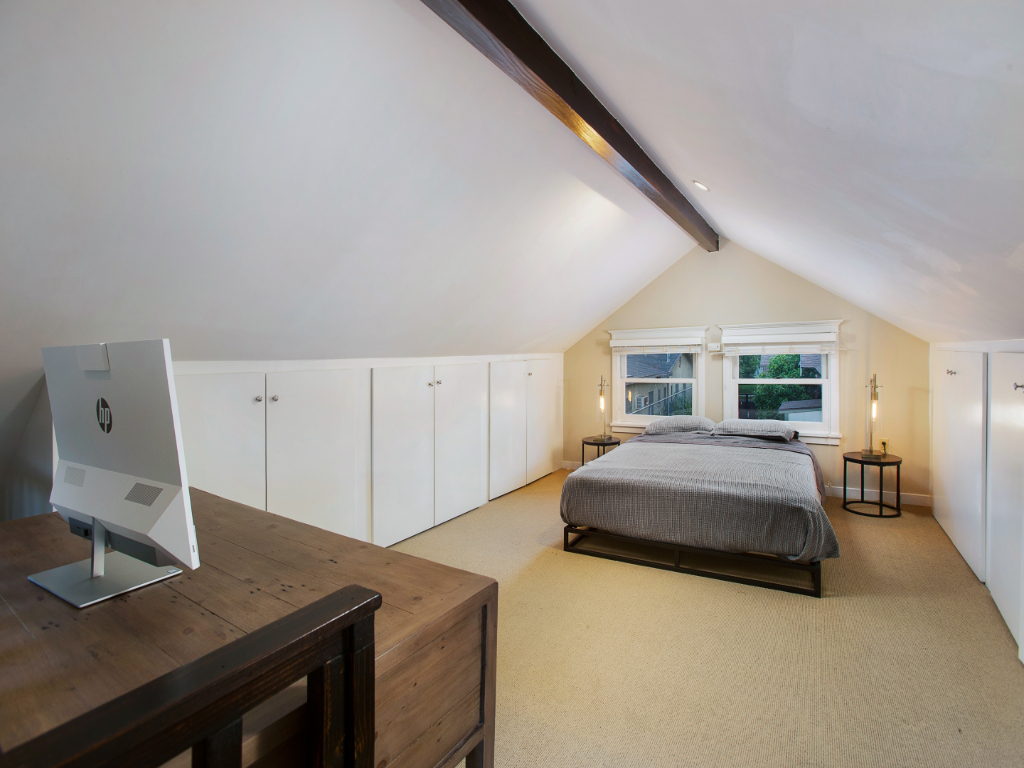 Craftsman by Sunset | Photo 28