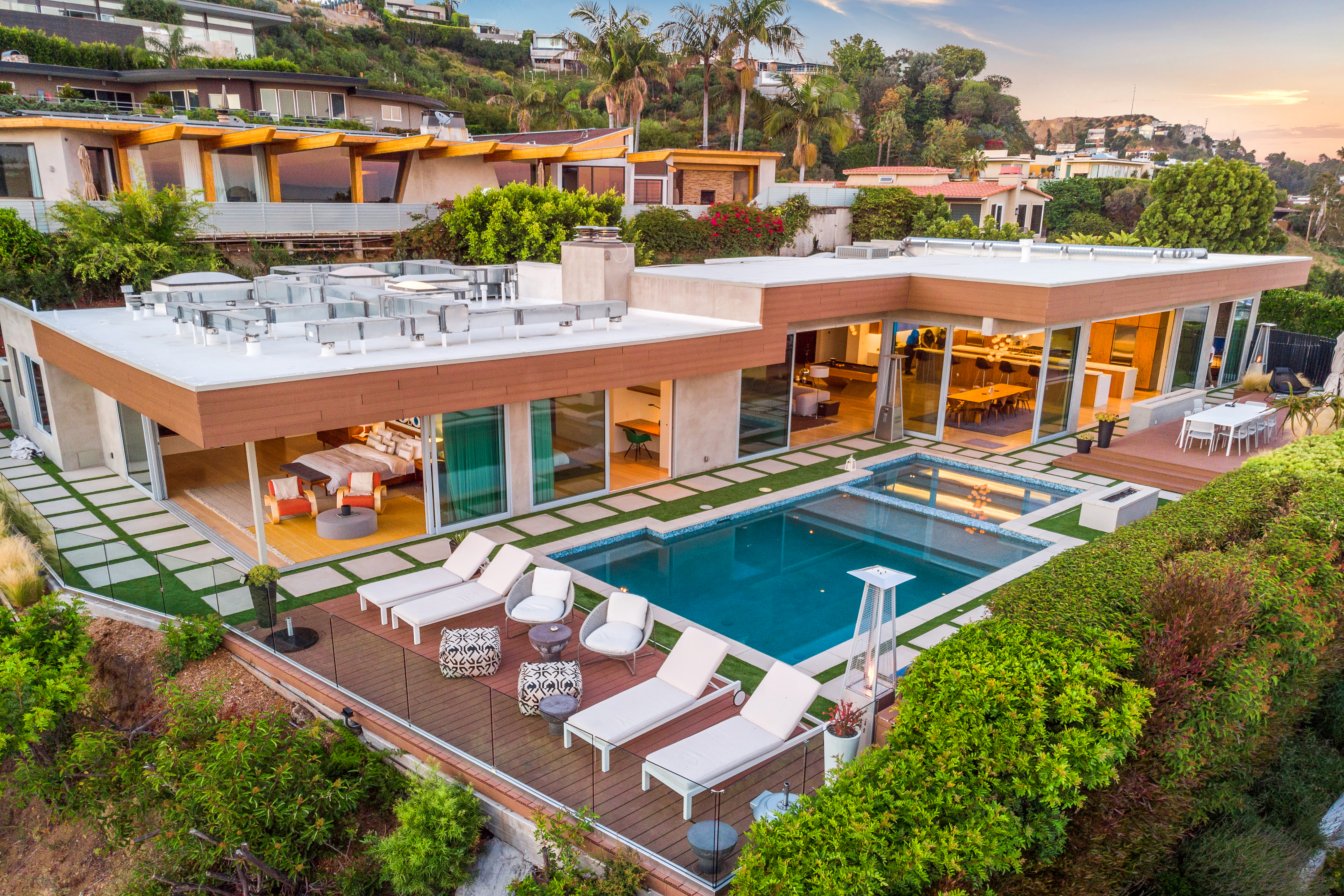 Bella Vista Estate