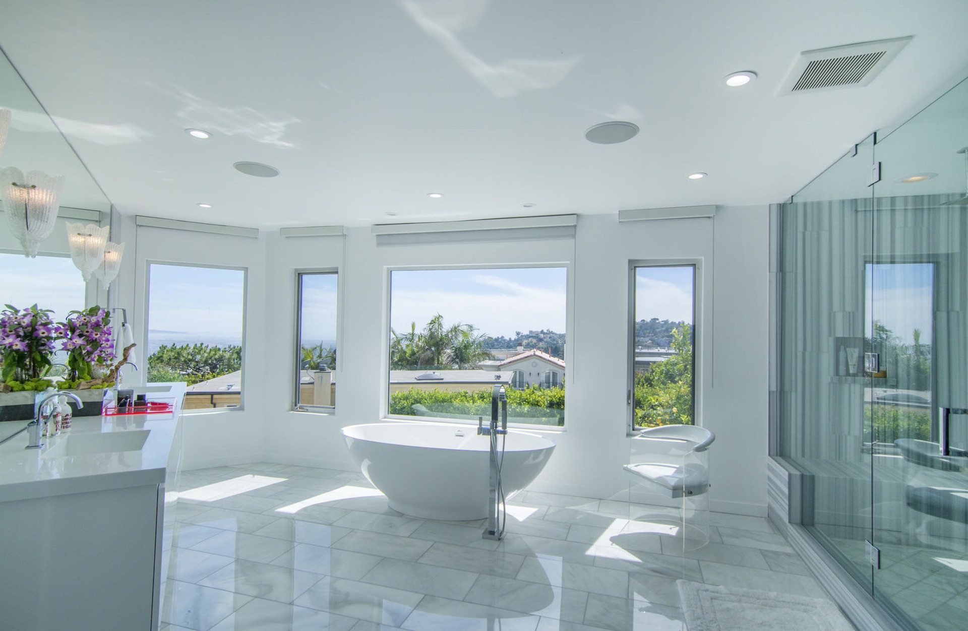 Venus Modern | Photo 10