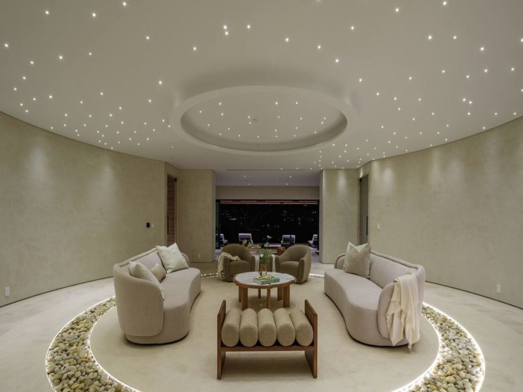 Royal Oak | Photo 21