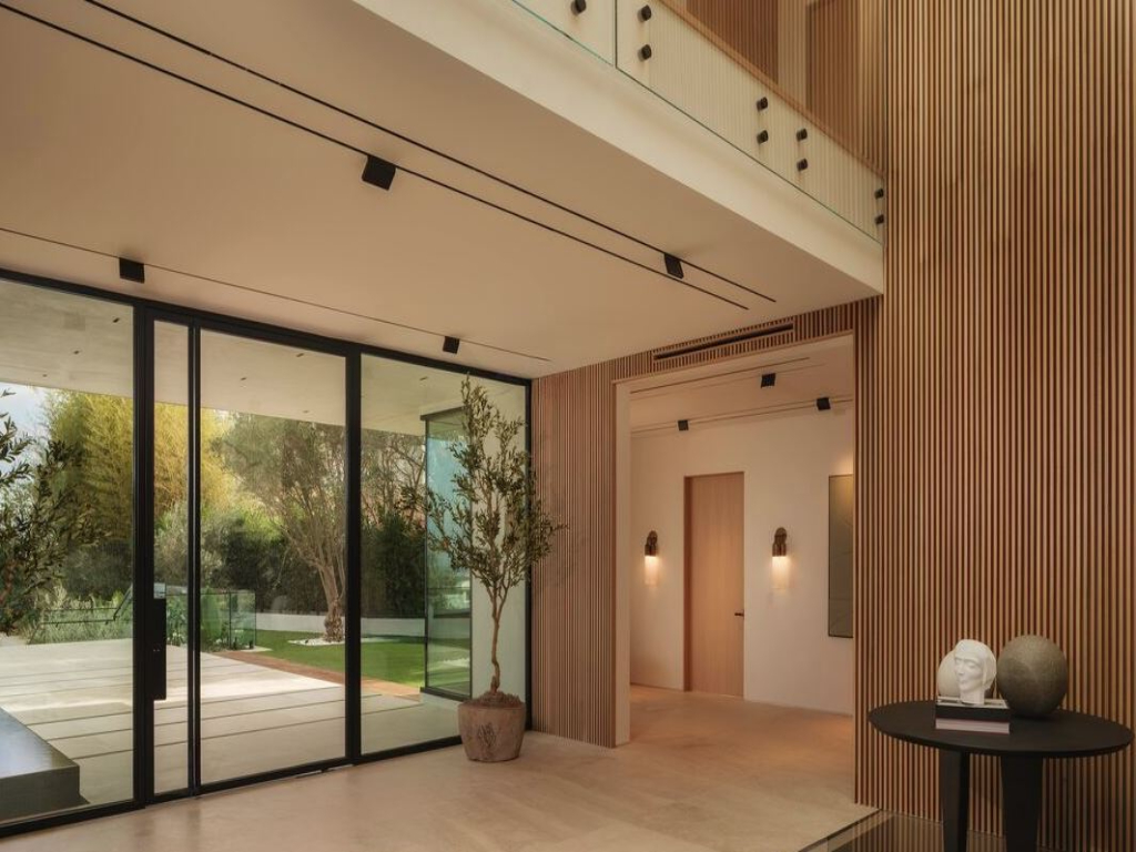 Royal Oak | Photo 17