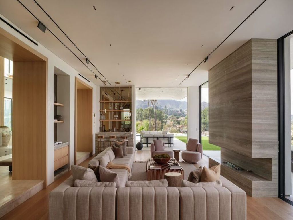 Royal Oak | Photo 13