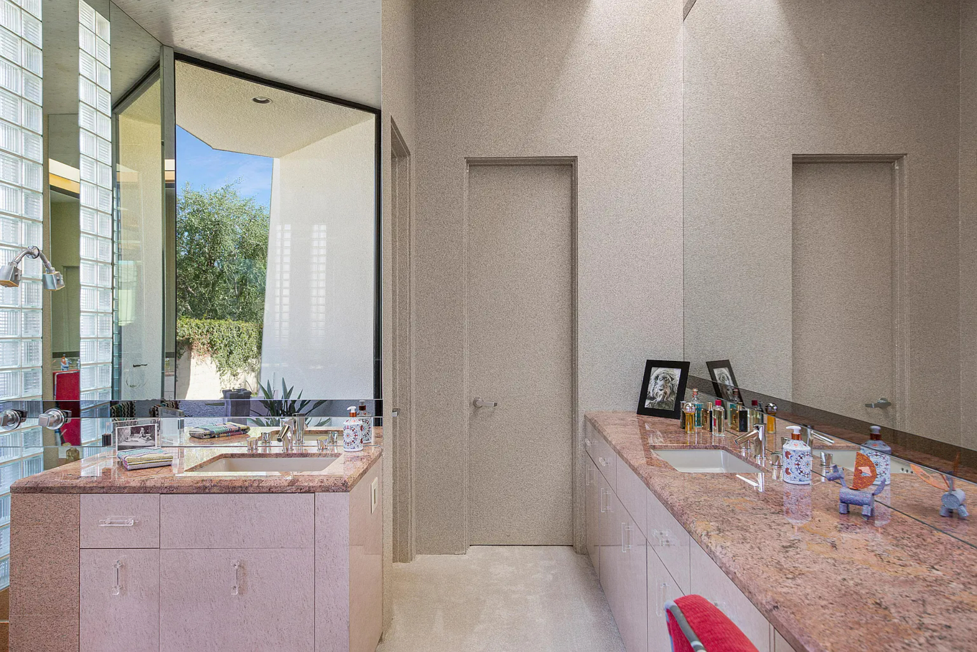 Sunny Lane | Photo 24