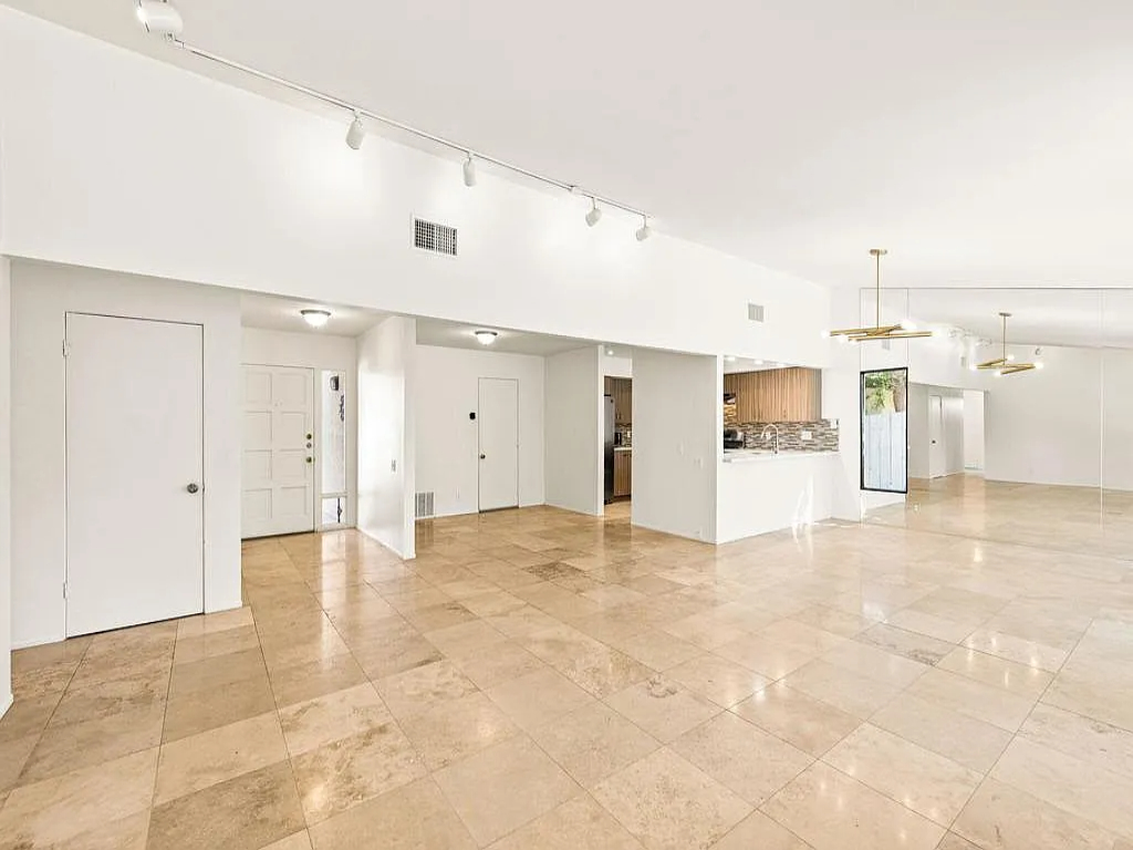 Fairway Dr | Photo 8