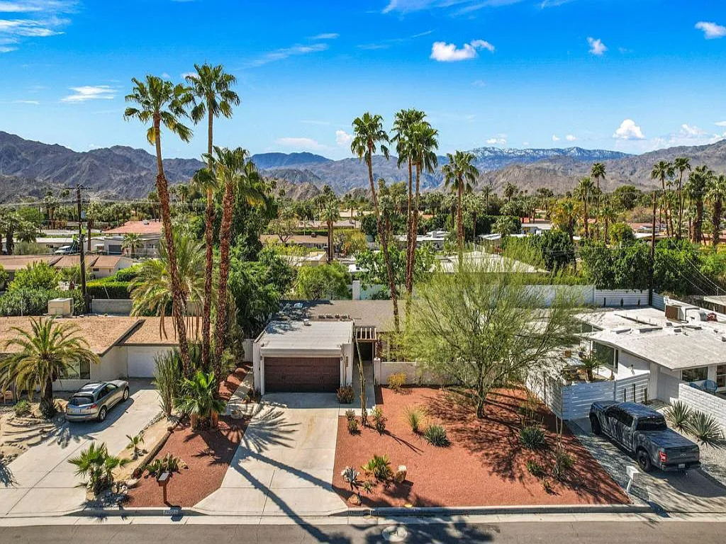 Fairway Dr | Photo 2