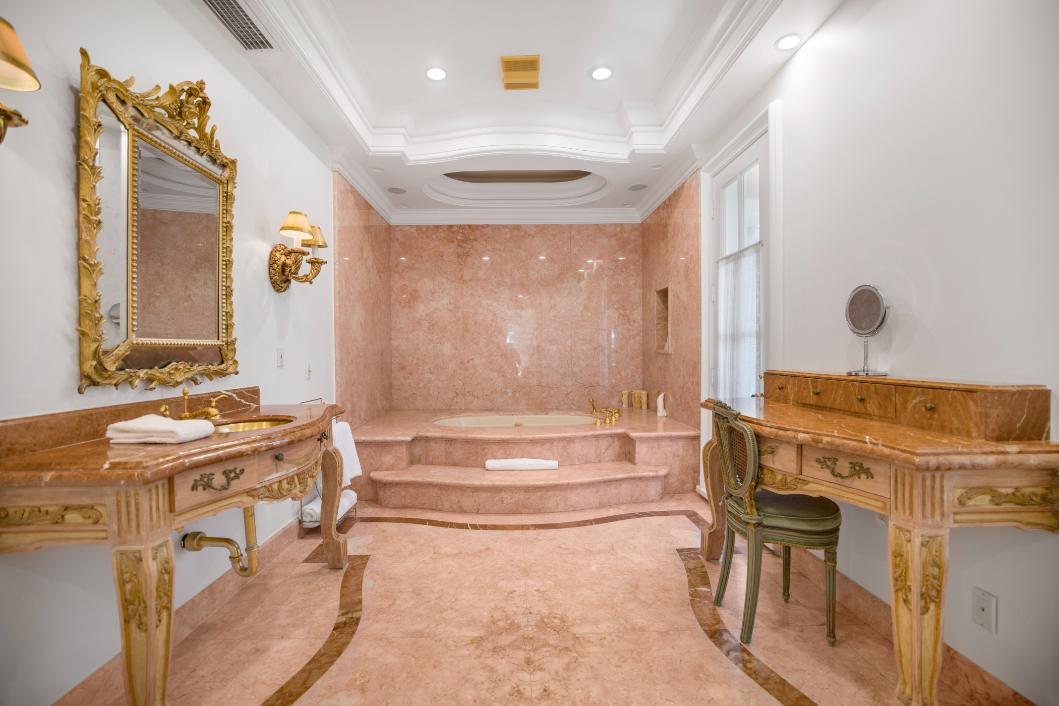 Wendover Mansion | Photo 29