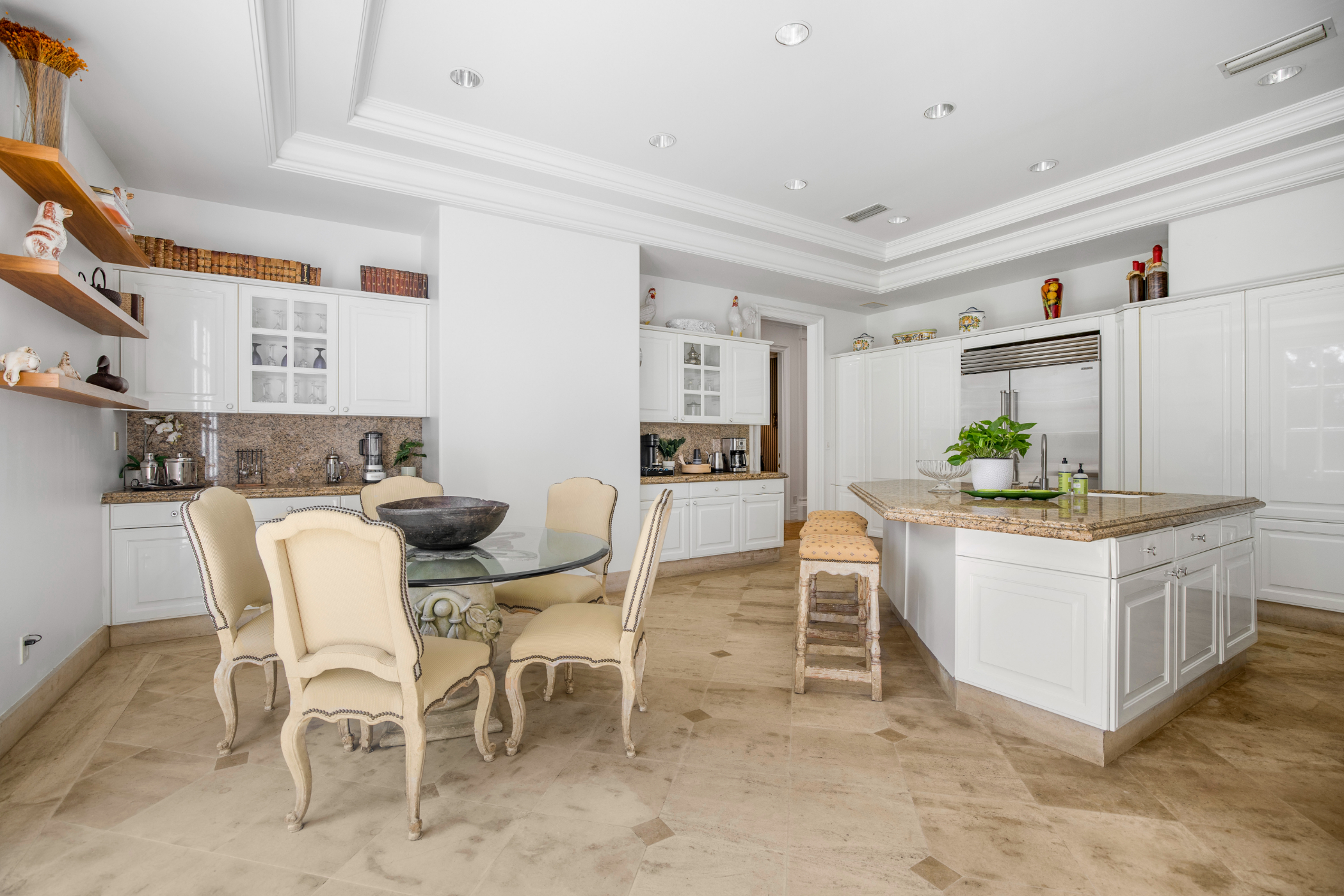 Wendover Mansion | Photo 18