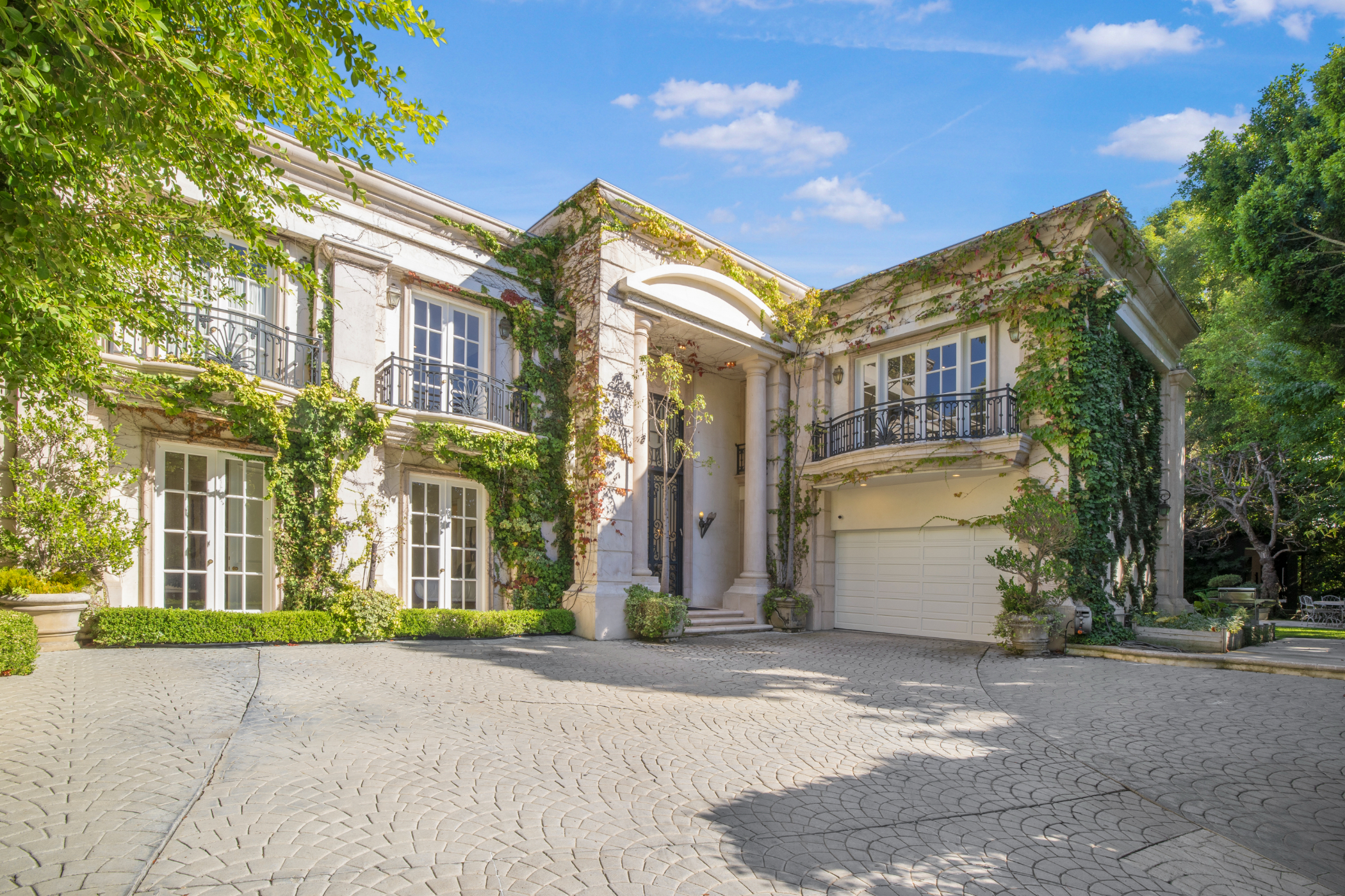 Wendover Mansion | Photo 7