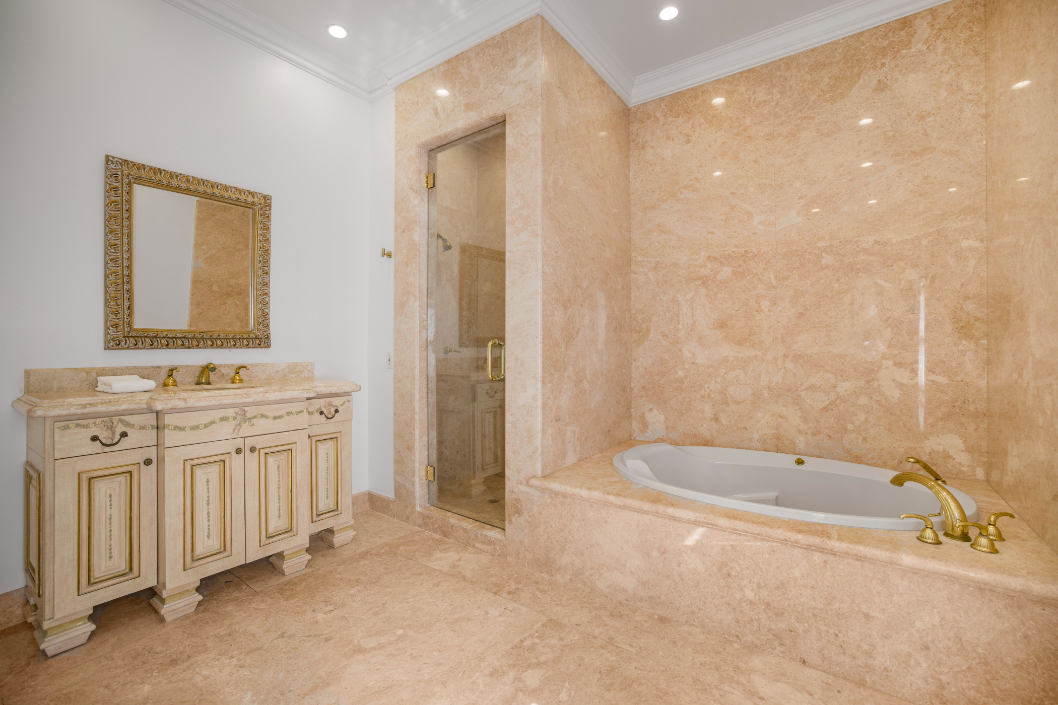 Wendover Mansion | Photo 37