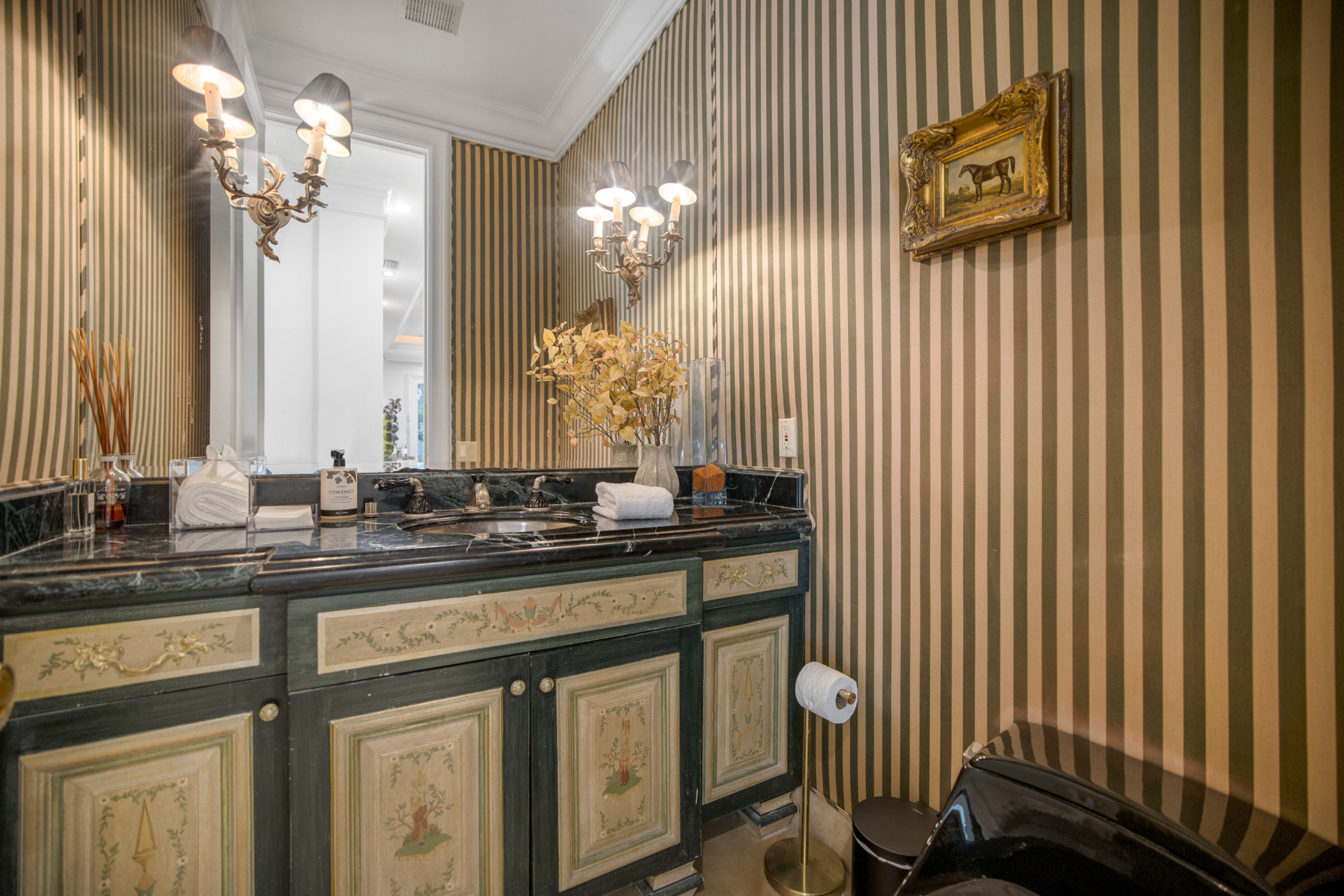 Wendover Mansion | Photo 50