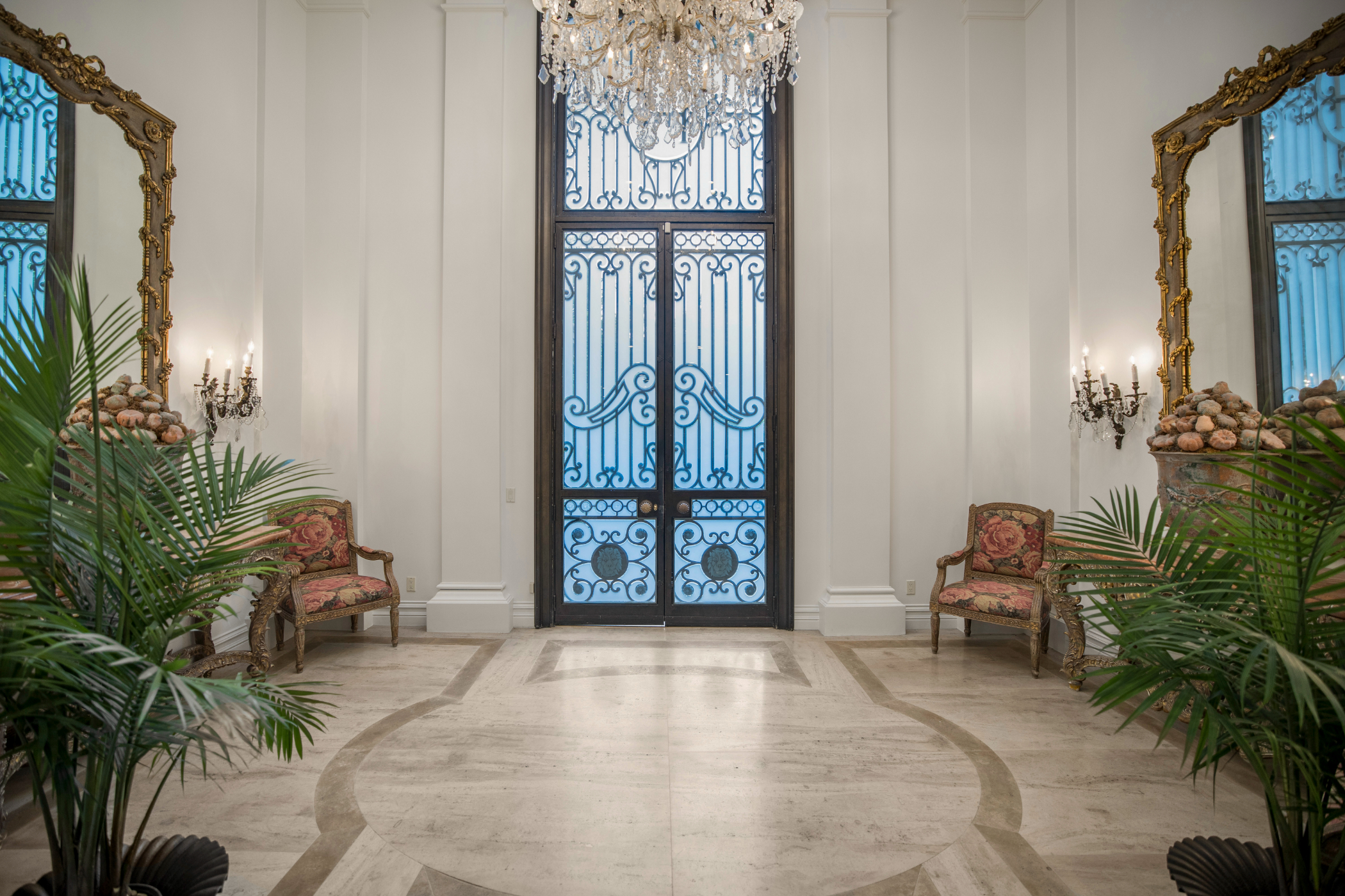 Wendover Mansion | Photo 8