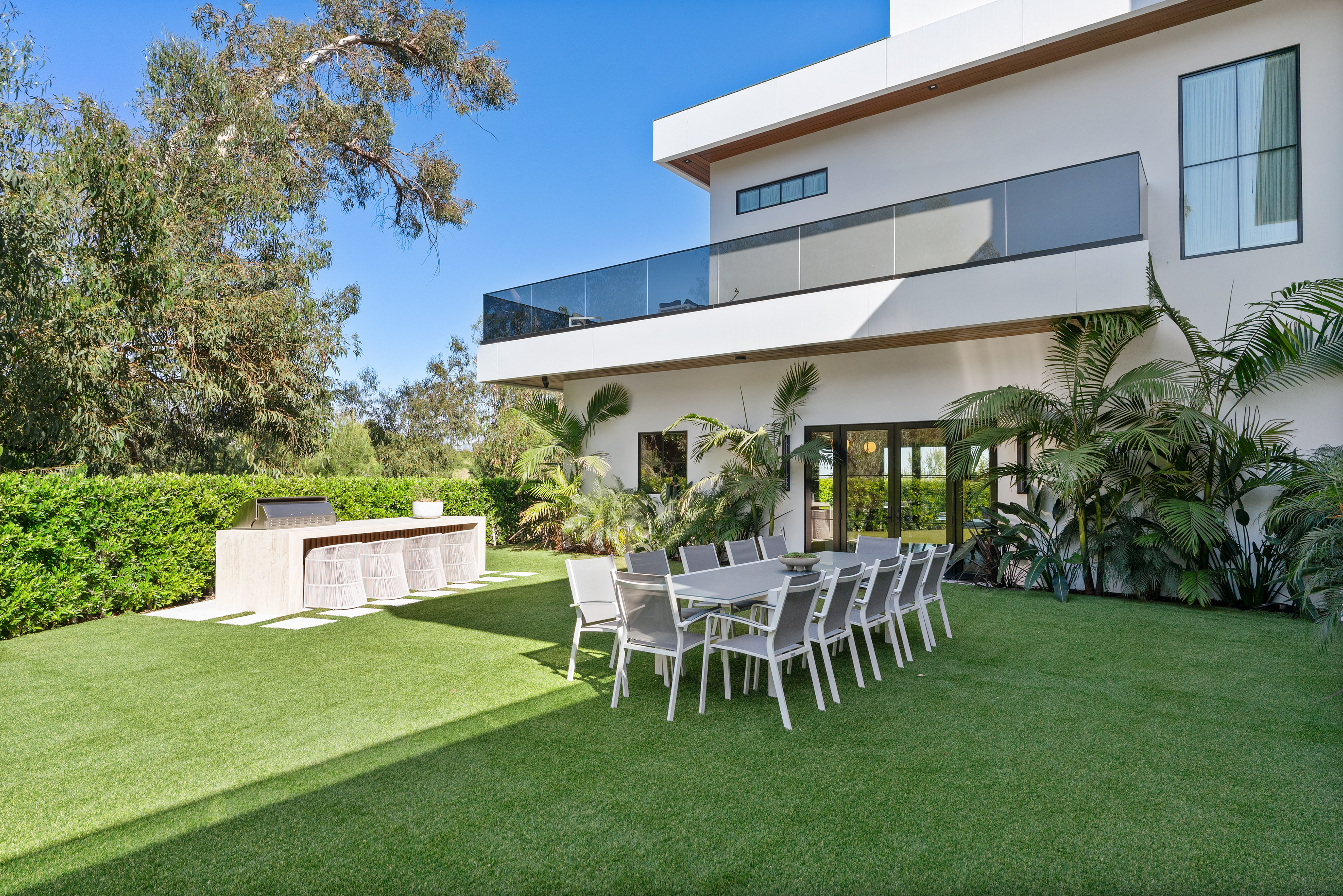 Linda Flora | Photo 54