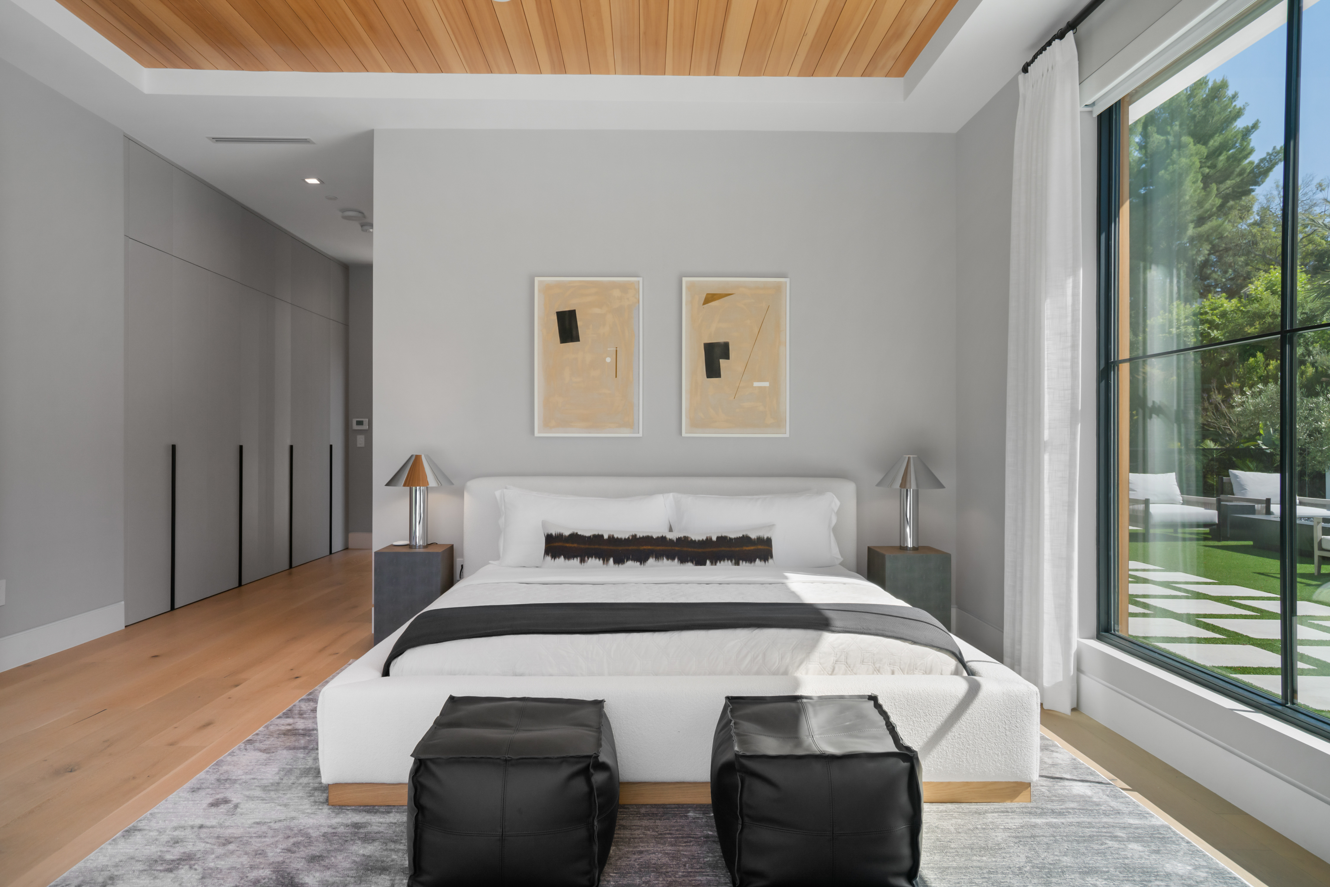 Linda Flora | Photo 42