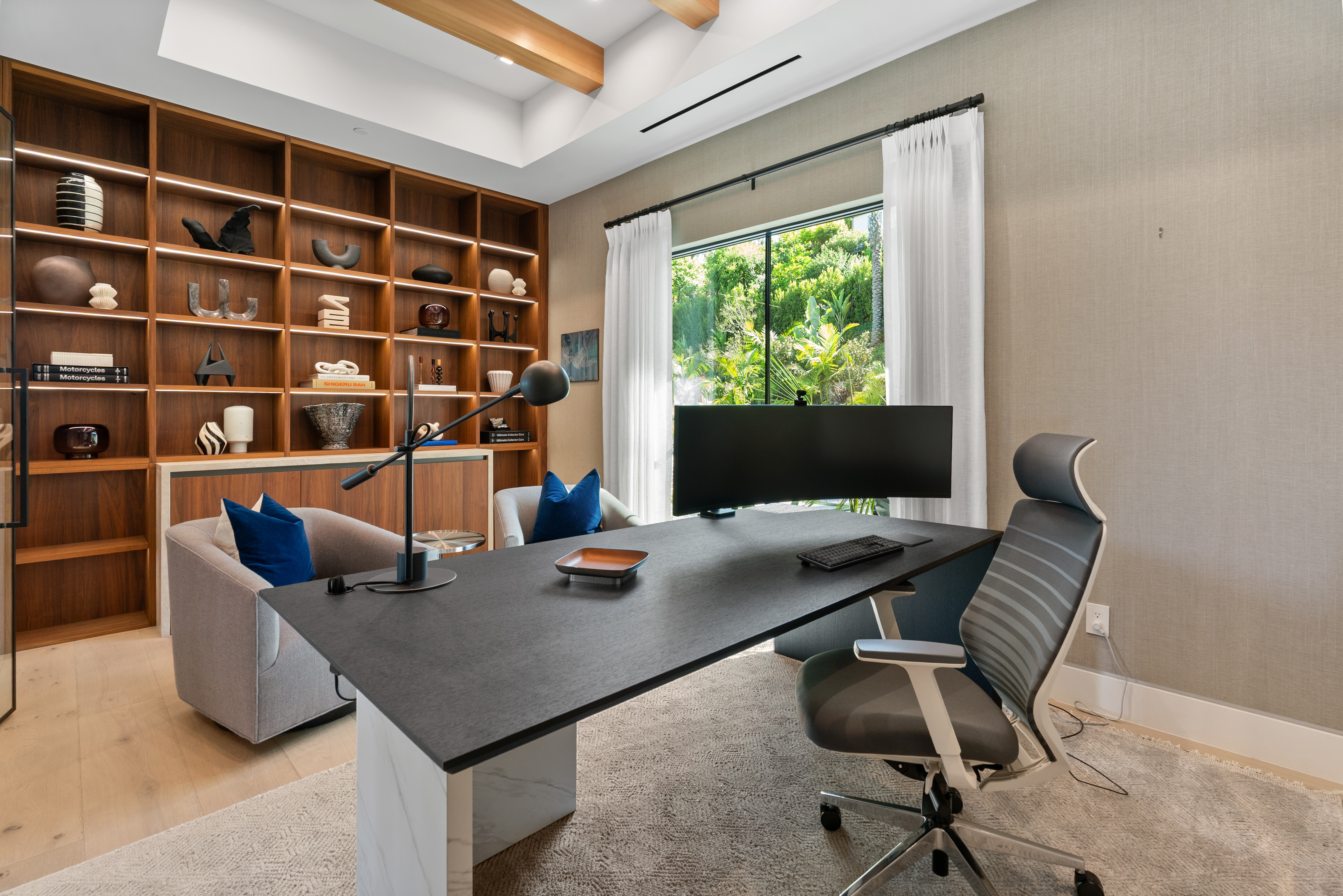 Linda Flora | Photo 45