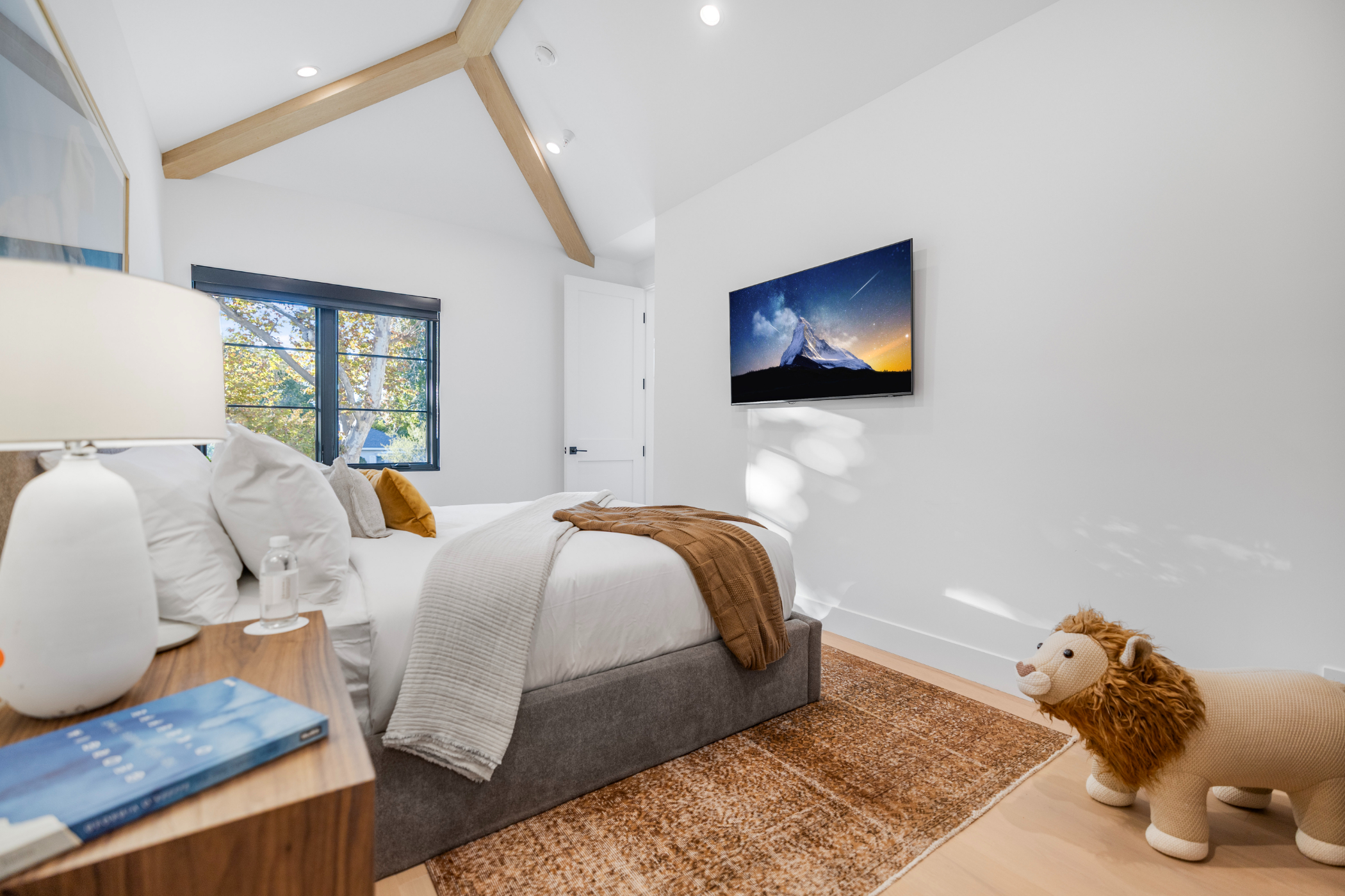 Colfax Estate | Photo 34