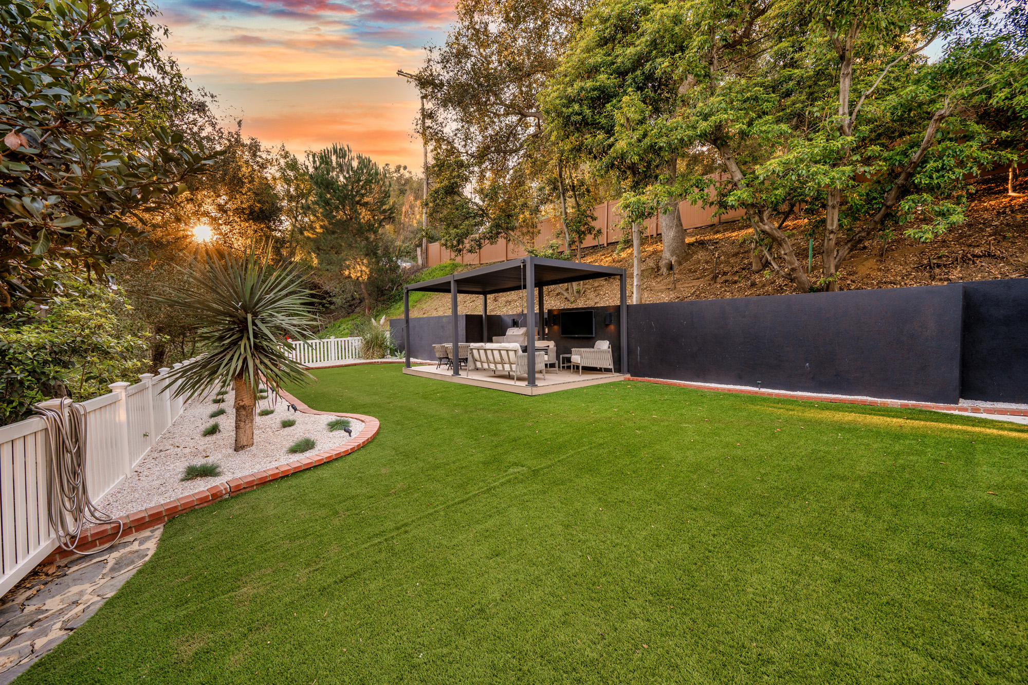 Canyon Crest interior