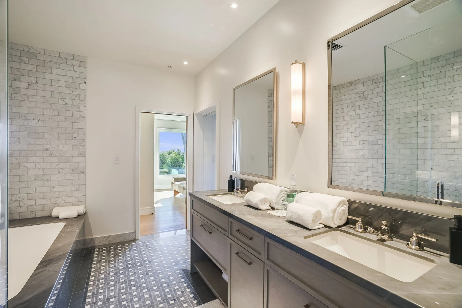 Summitridge Villa | Photo 41