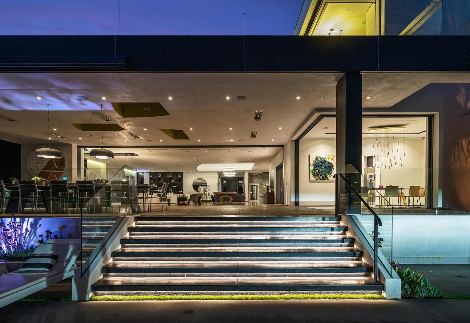 Rexford Modern | Photo 53