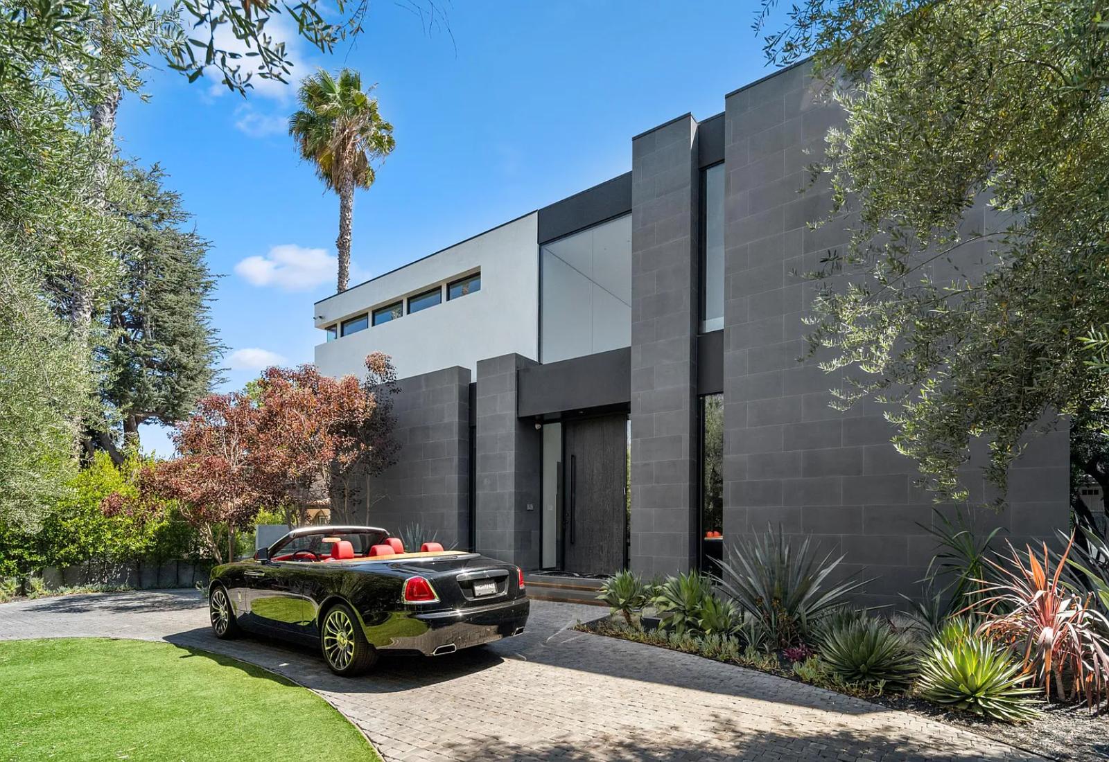 Rexford Modern | Photo 7