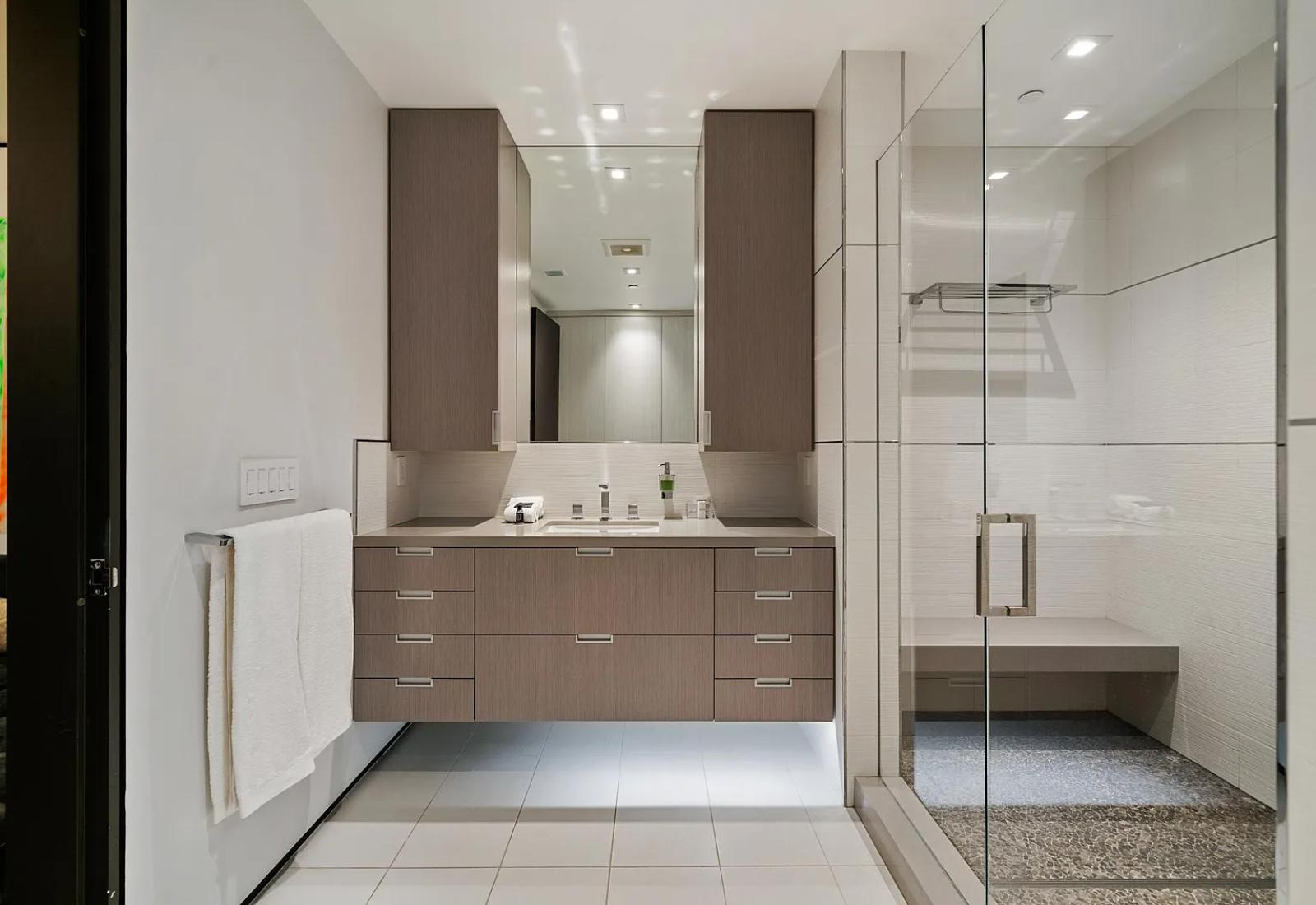 Rexford Modern | Photo 30