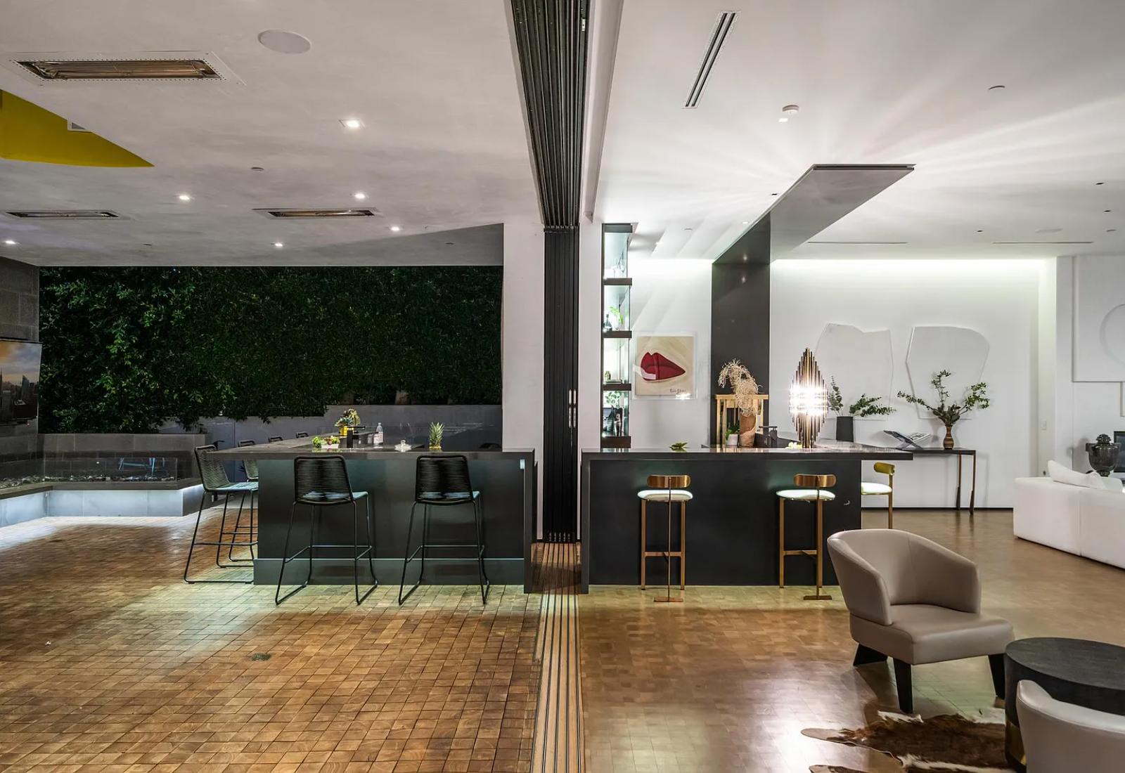 Rexford Modern | Photo 45