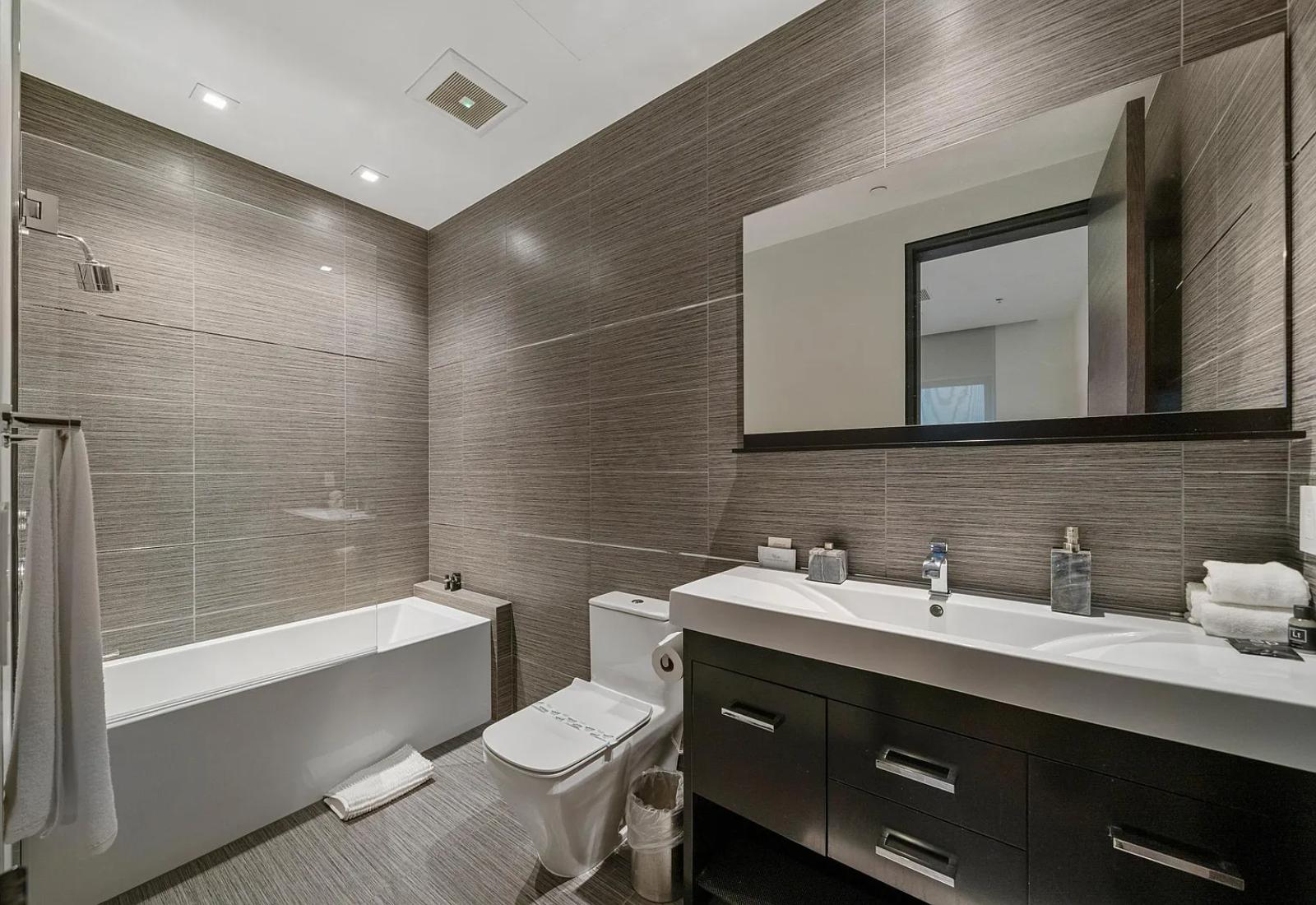 Rexford Modern | Photo 32