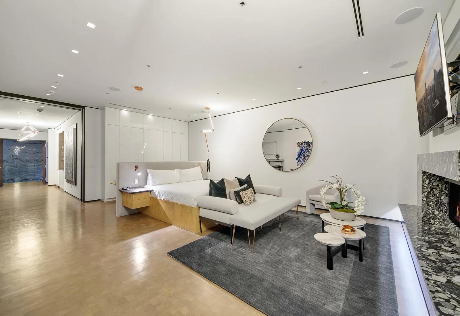 Rexford Modern | Photo 33