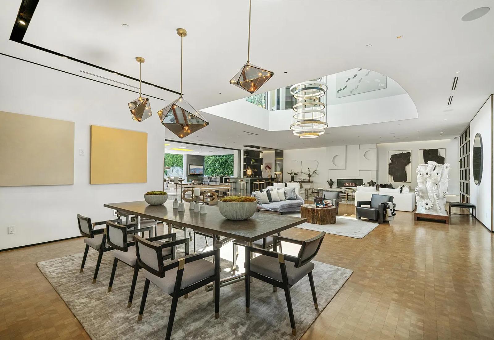 Rexford Modern | Photo 12