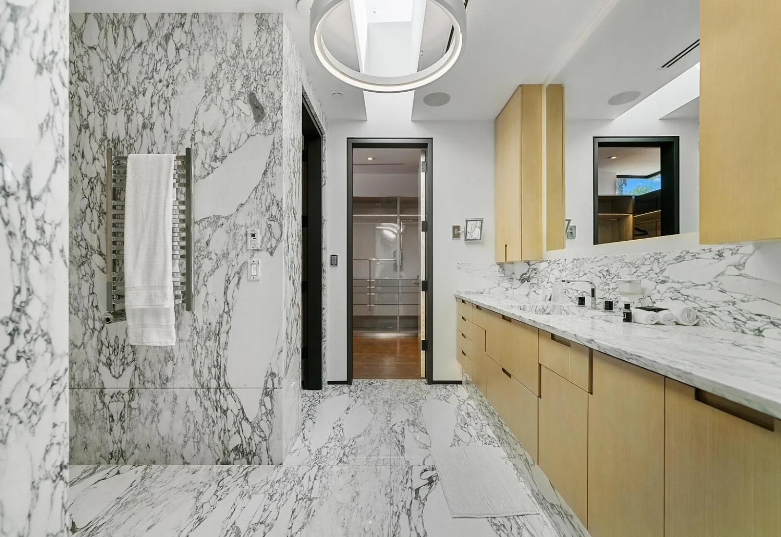 Rexford Modern | Photo 34