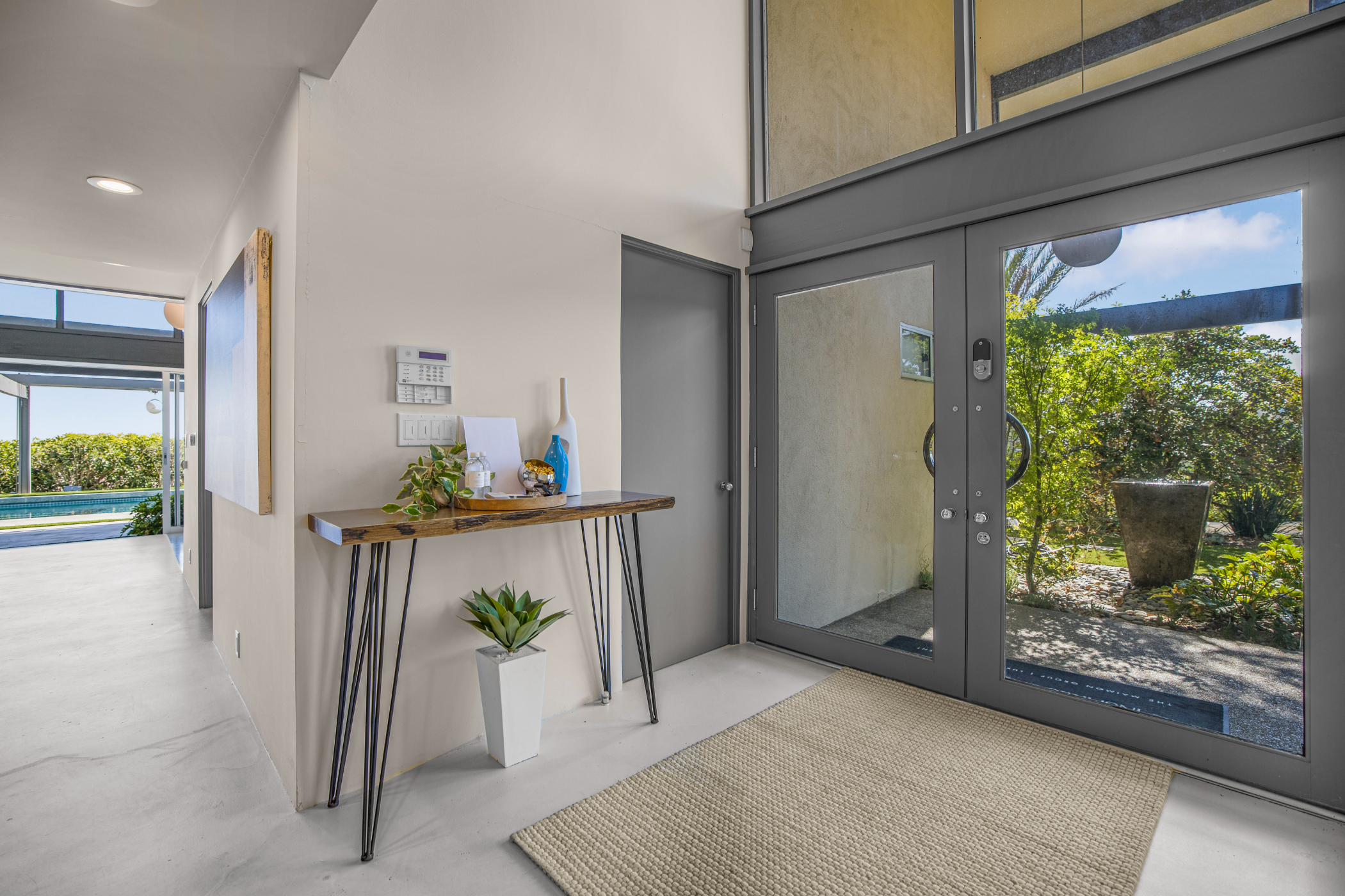 Solara Point | Photo 8